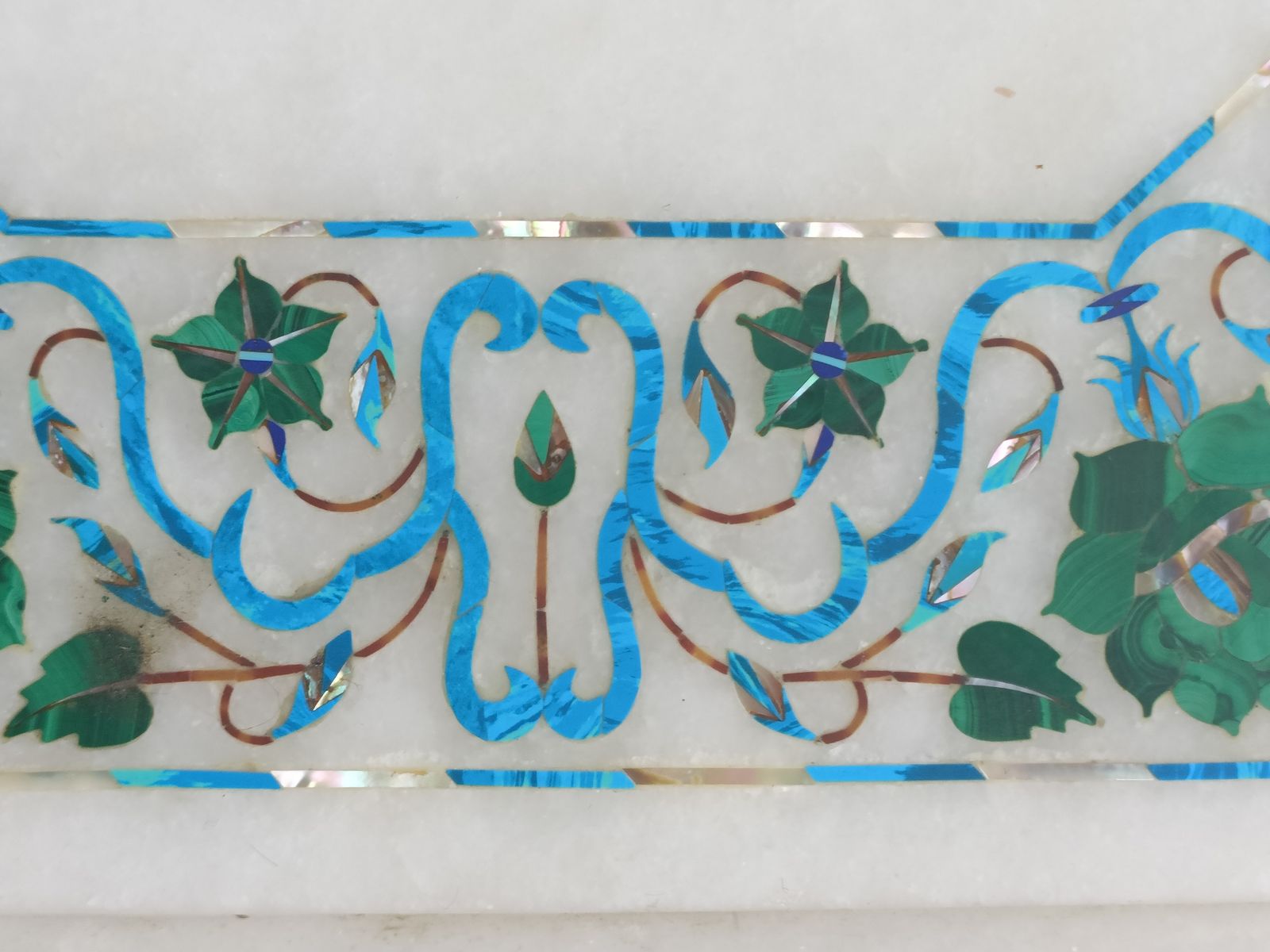 Indian Pietra Dura Table With Beautiful Inlaid Precious Stones 12" photo Furniture