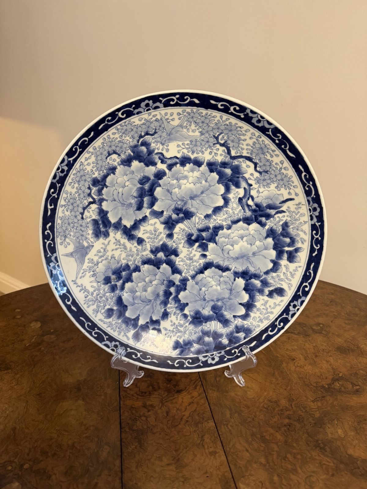 Stunning Quality Pair Of Antique Japanese Imari Blue And White Chargers photo for sale