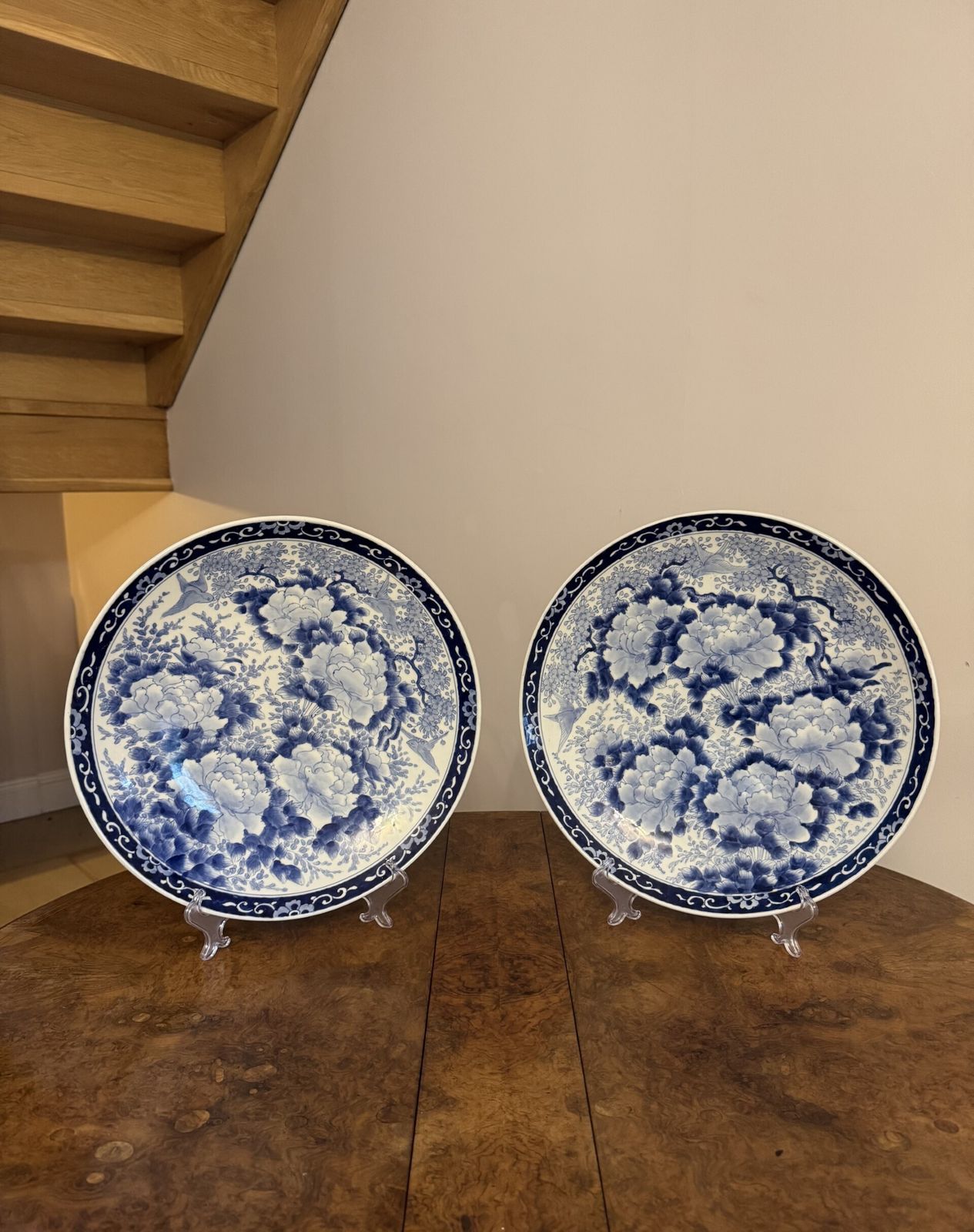 Stunning Quality Pair Of Antique Japanese Imari Blue And White Chargers photo vinterior