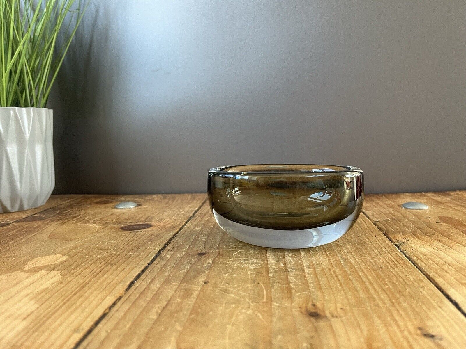 Signed 1950's Swedish Orrefors Nils Landberg Smoke Grey Glass Scandi Geode Bowl photo vinterior