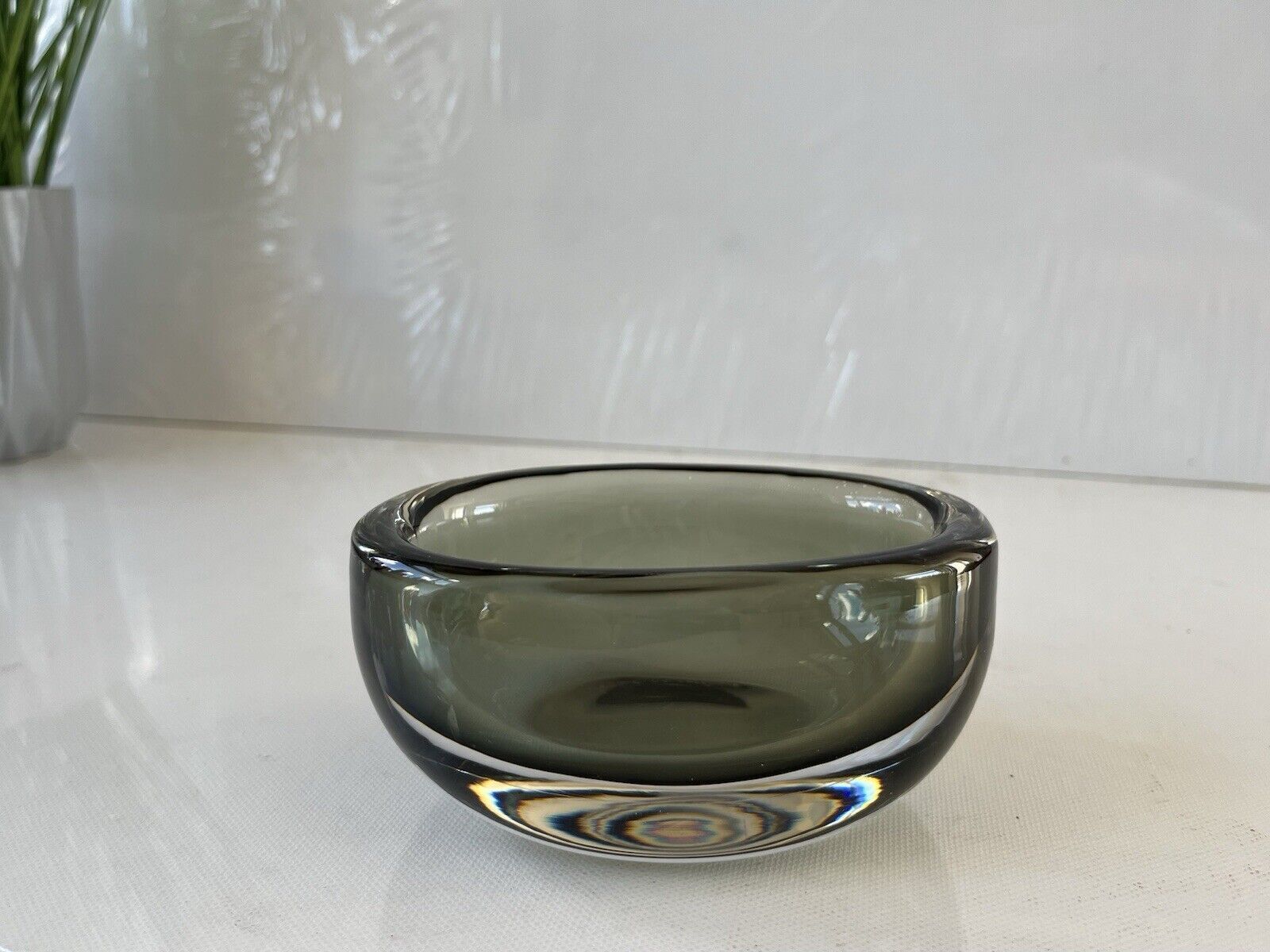 photo vintage Signed 1950's Swedish Orrefors Nils Landberg Smoke Grey Glass Scandi Geode Bowl