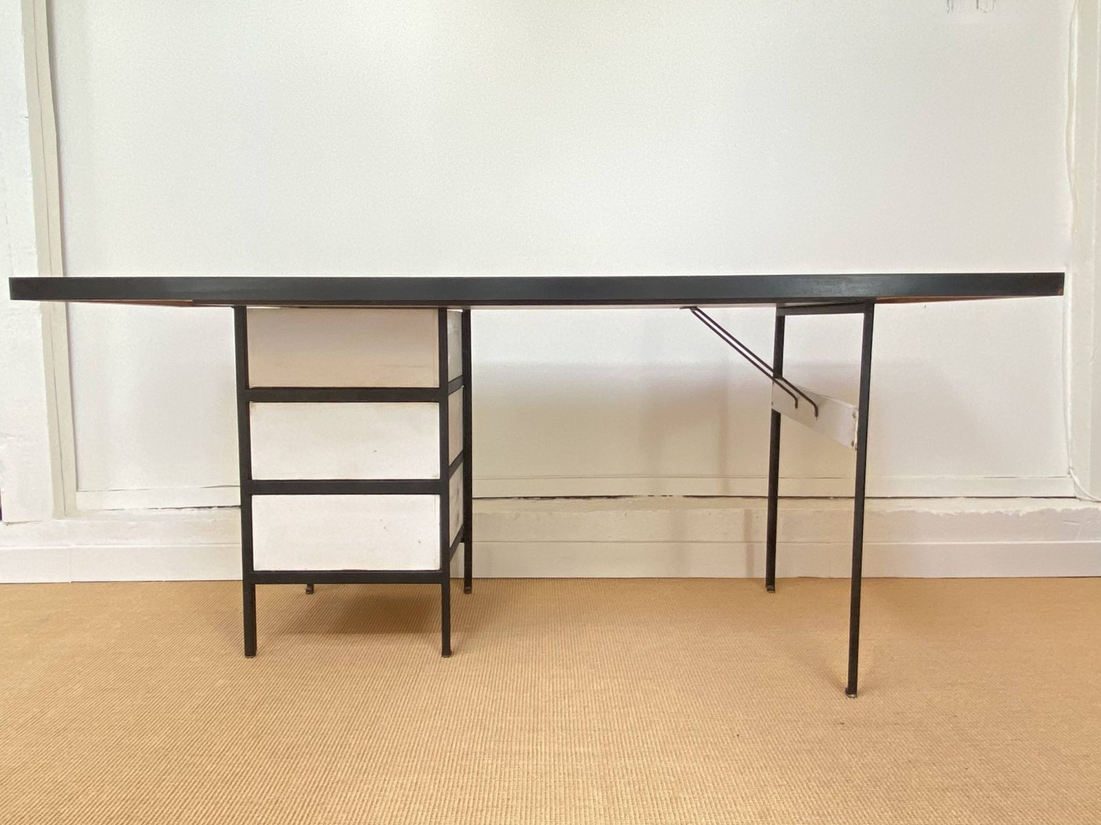 Large Black And White Georges Nelson Desk For Herman Miller, USA, Circa 1950. photo vinterior
