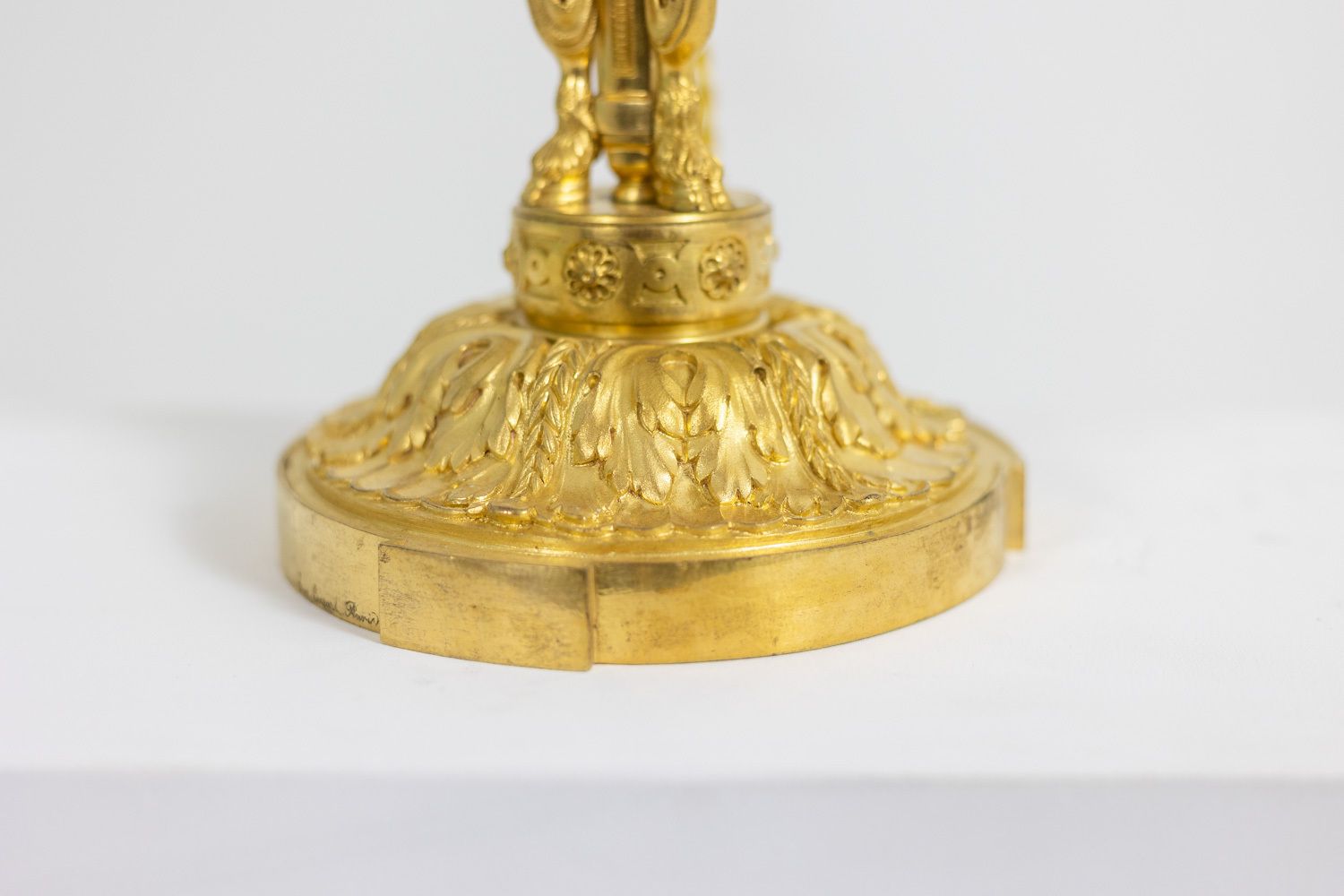 Eugène Bazart Paris. Lamp “Bouillotte” In Gilt Bronze. Circa 1880. photo vinterior