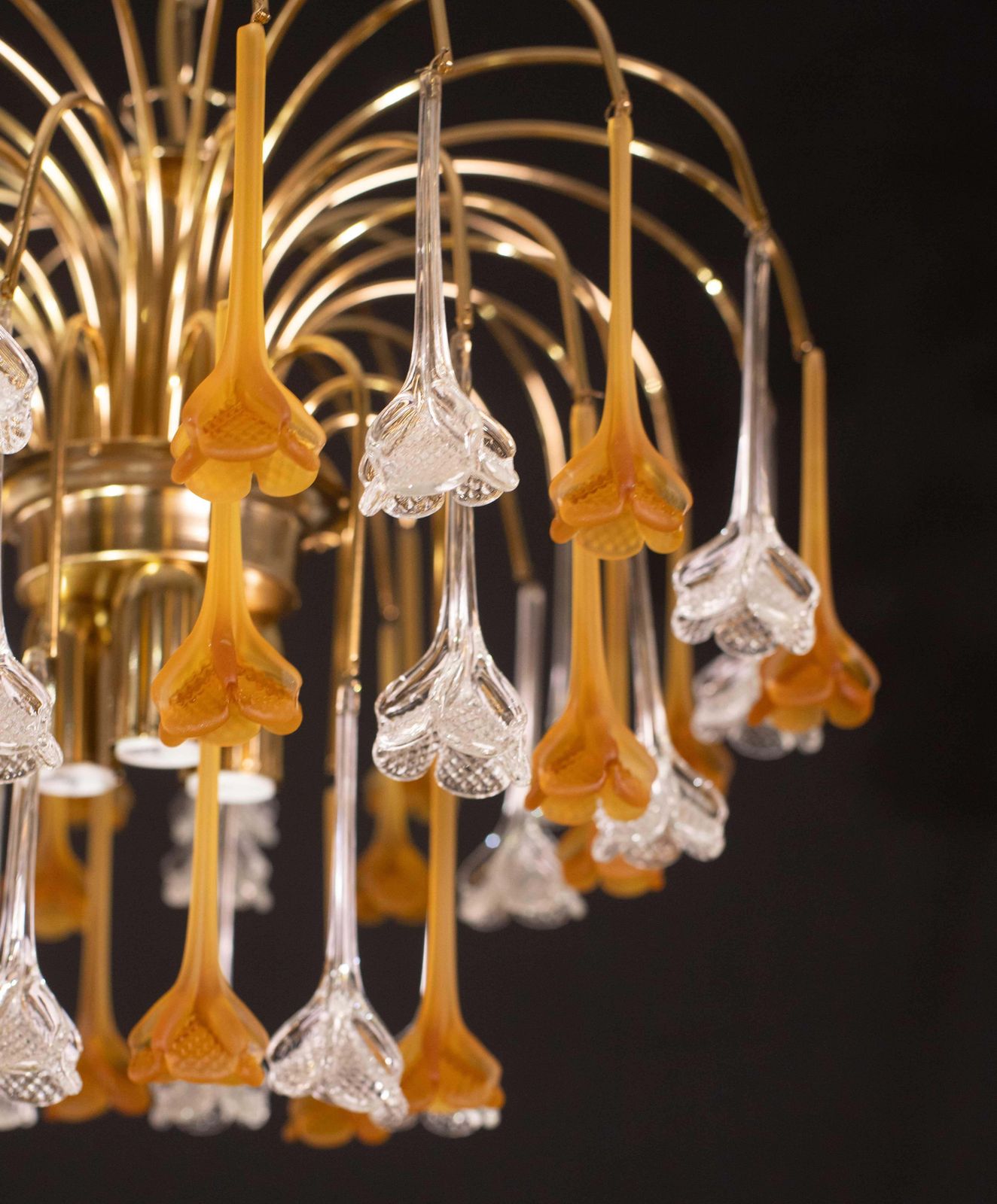 1202.0 Lady Orange, Chandelier With Orange & Transparent Pendants, Murano Glass, 1970s photo