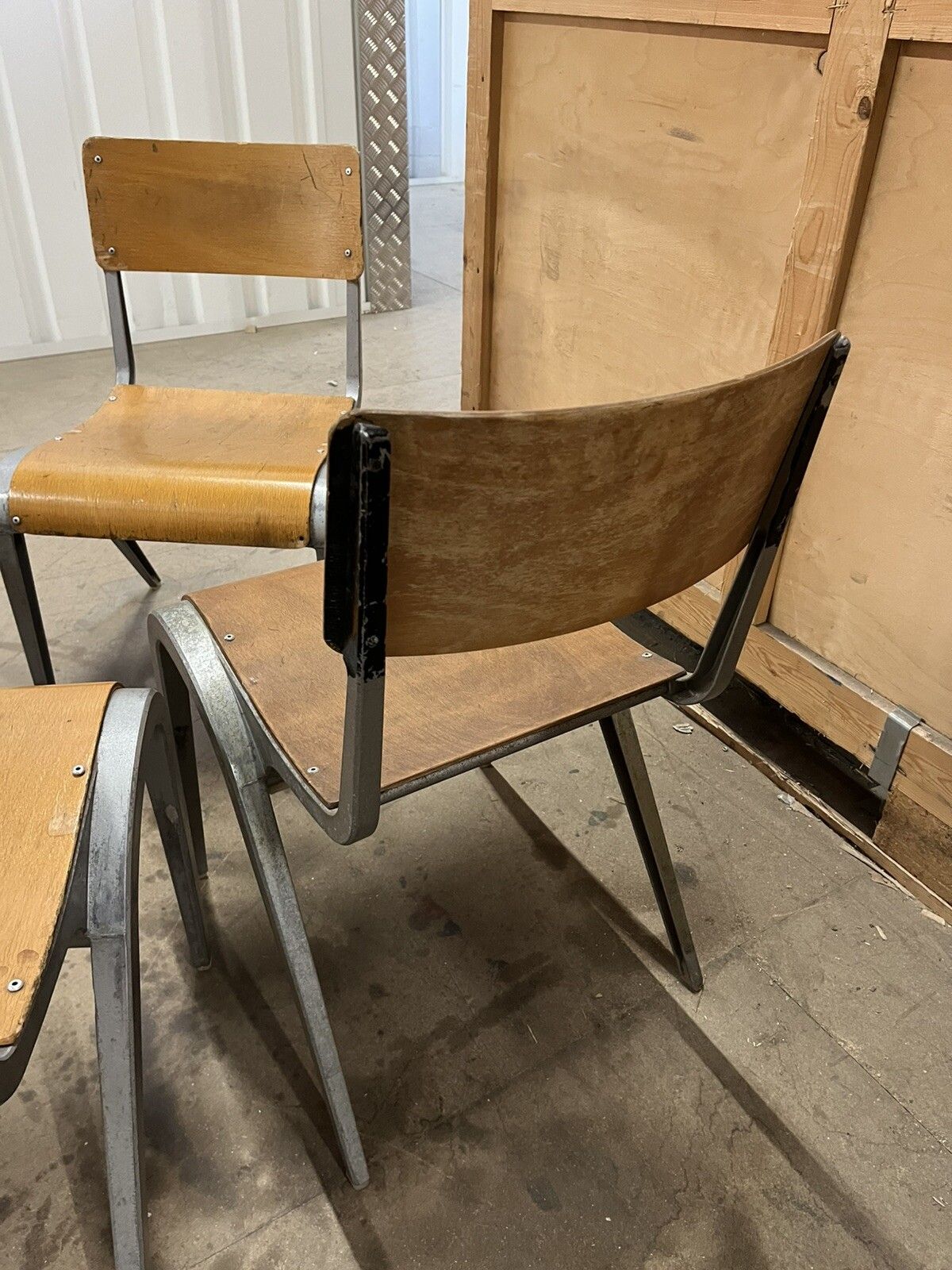 95.0 Esavian Children’s Stacking School Chair By James Leonard, 1950s Height 40cm photo
