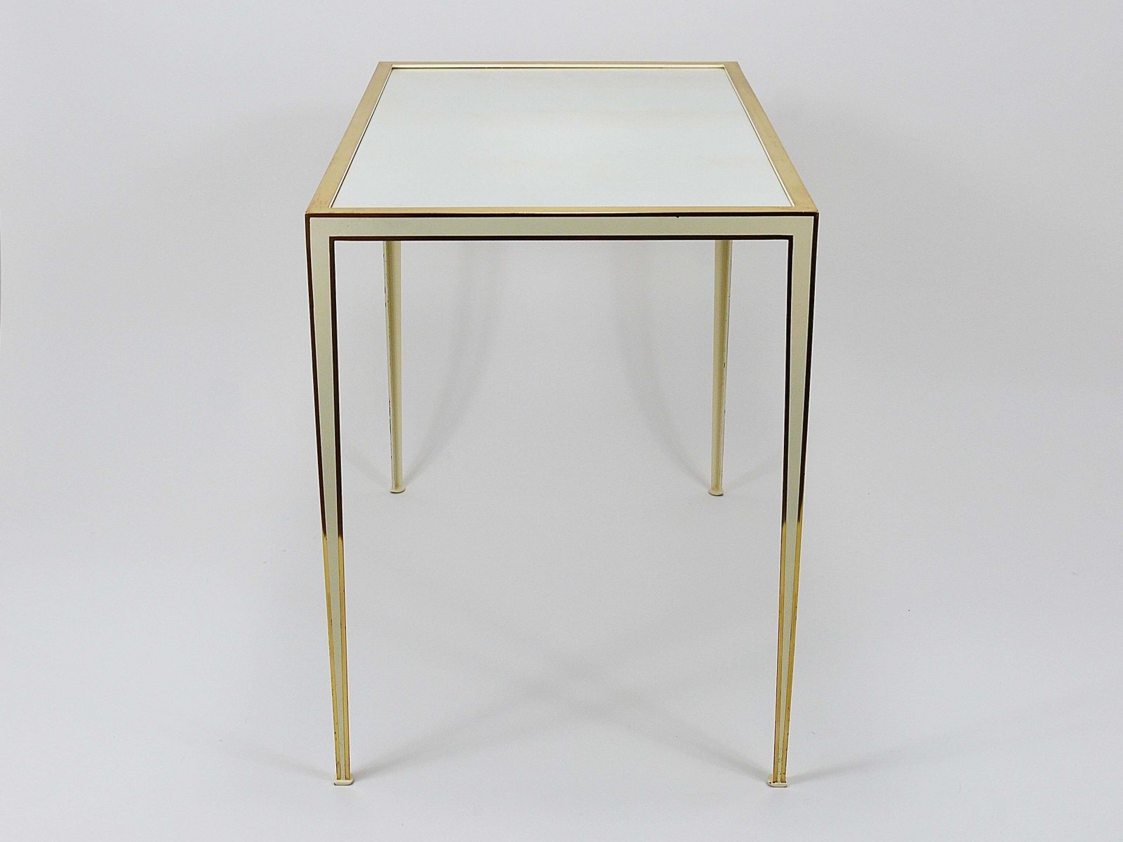 photo vinterior A Pair Of Vereinigte Werkstätten Brass & White Mirror Tables, Germany, 1970s