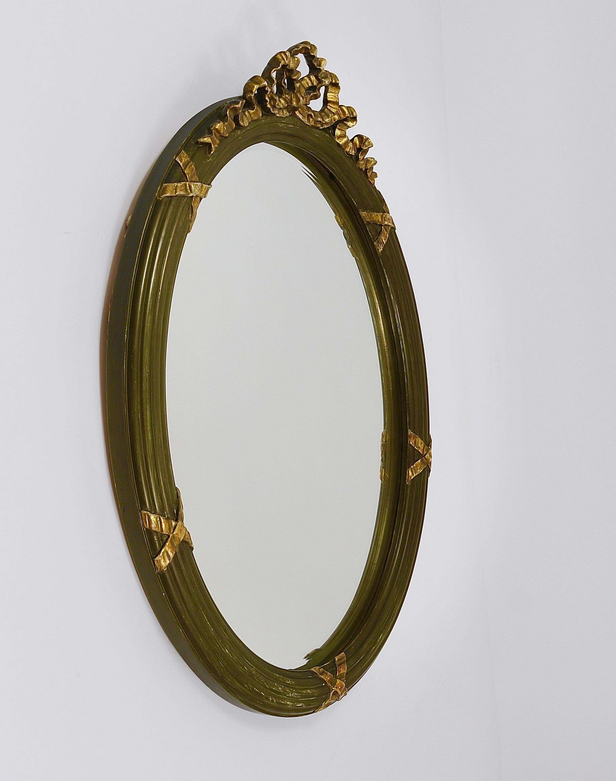 Home Decor Neoclassical Oval Gilt Wood Gustavian Style Faceted Wall Mirror, Italy, 1900s photo