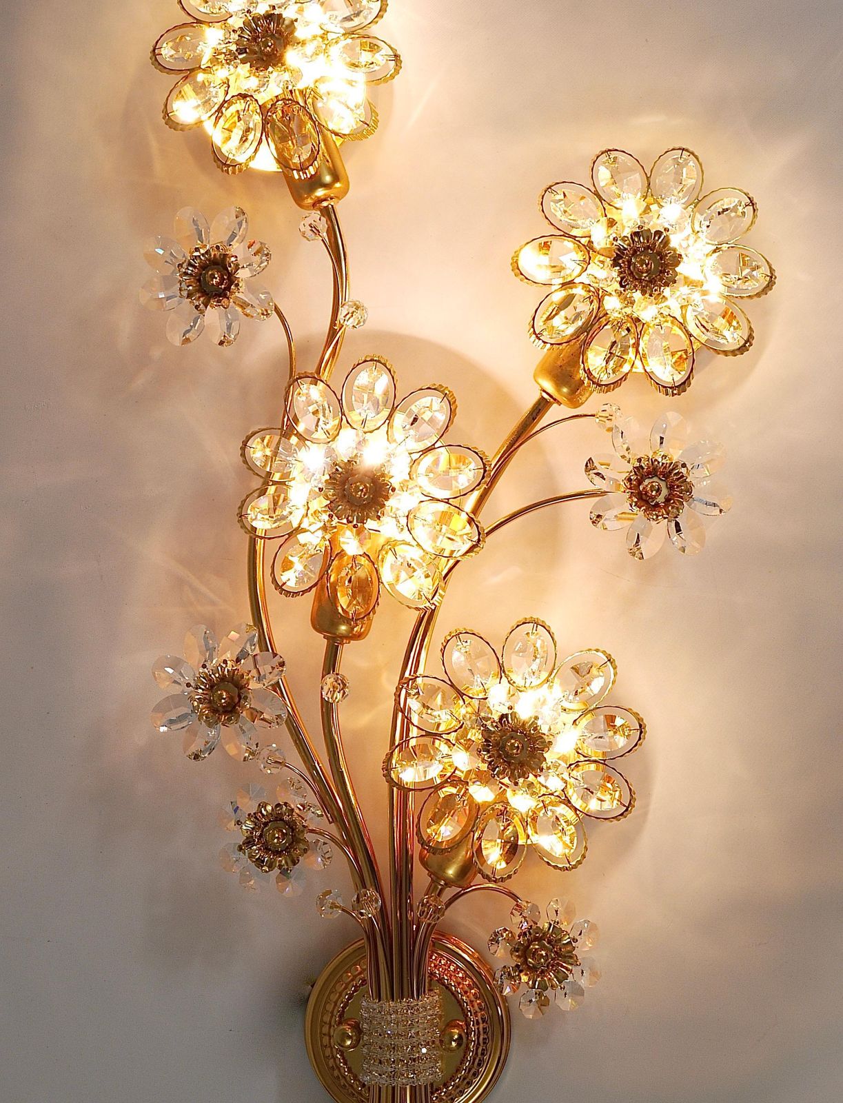 Big Ernst Palme Palwa Floral Gilt Brass Crystals Flower Wall Light Sconce, 1970s photo buy