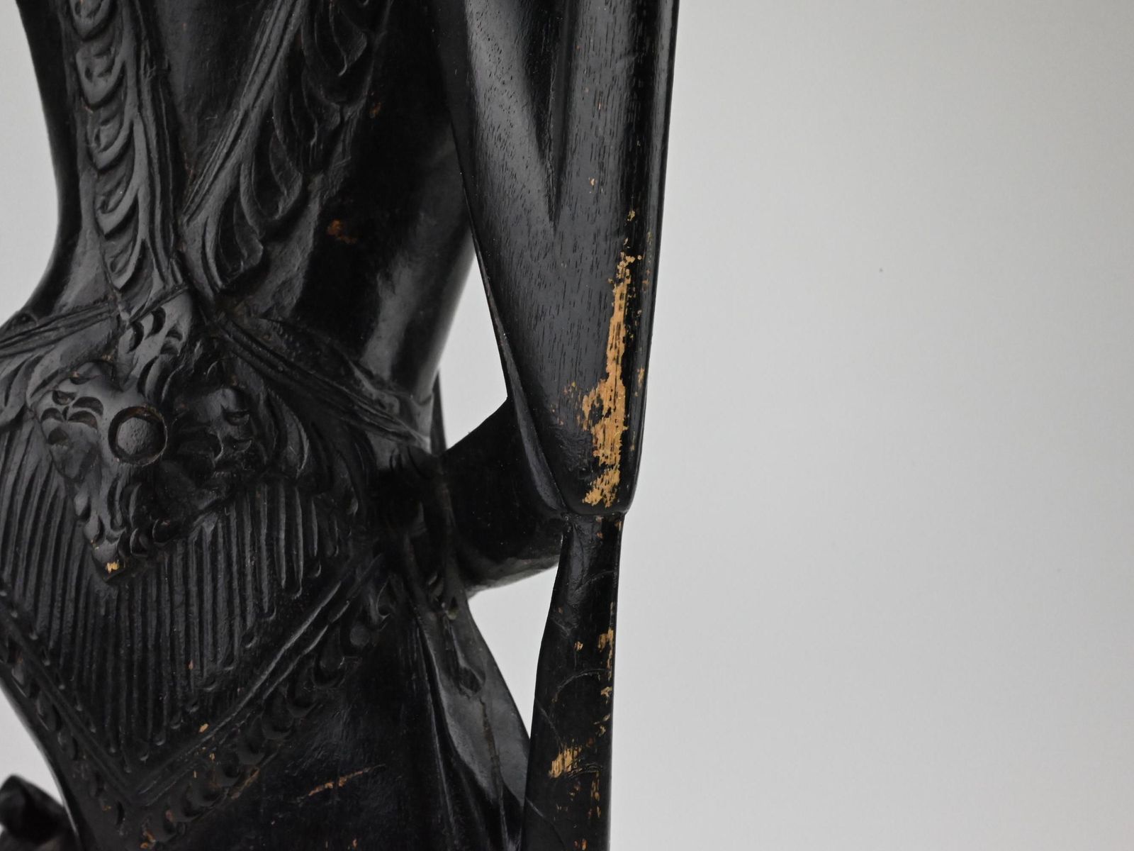Vintage Hand Carved African Wooden Figurine, African Statue, Black Wooden Figurine, Vintage Statue, Antique Wooden Statue, Handmade Statue photo vintage