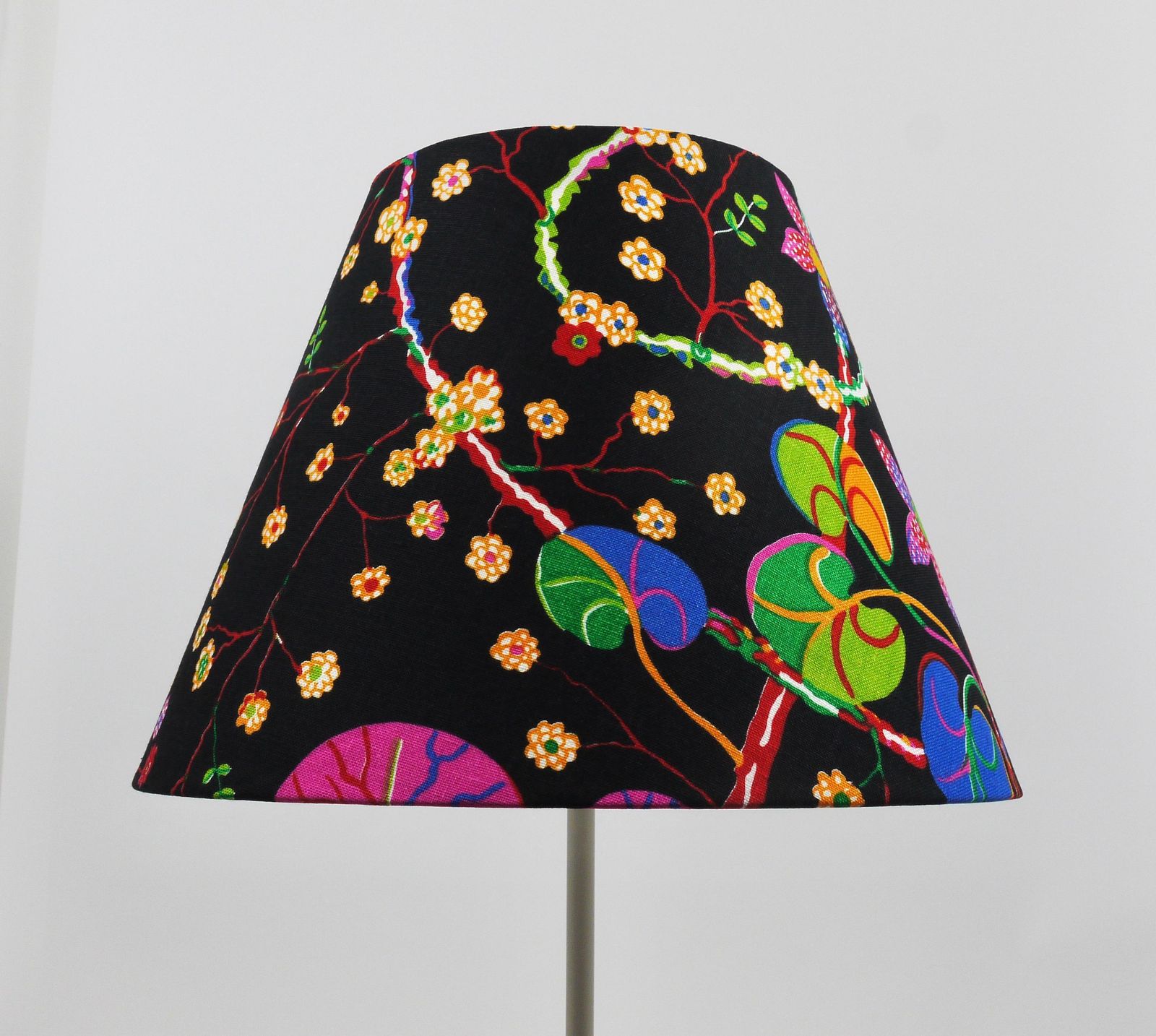 photo furniture Josef Frank X J.T. Kalmar (Haus & Garten) White Tripod Brass Floor Lamp #2057