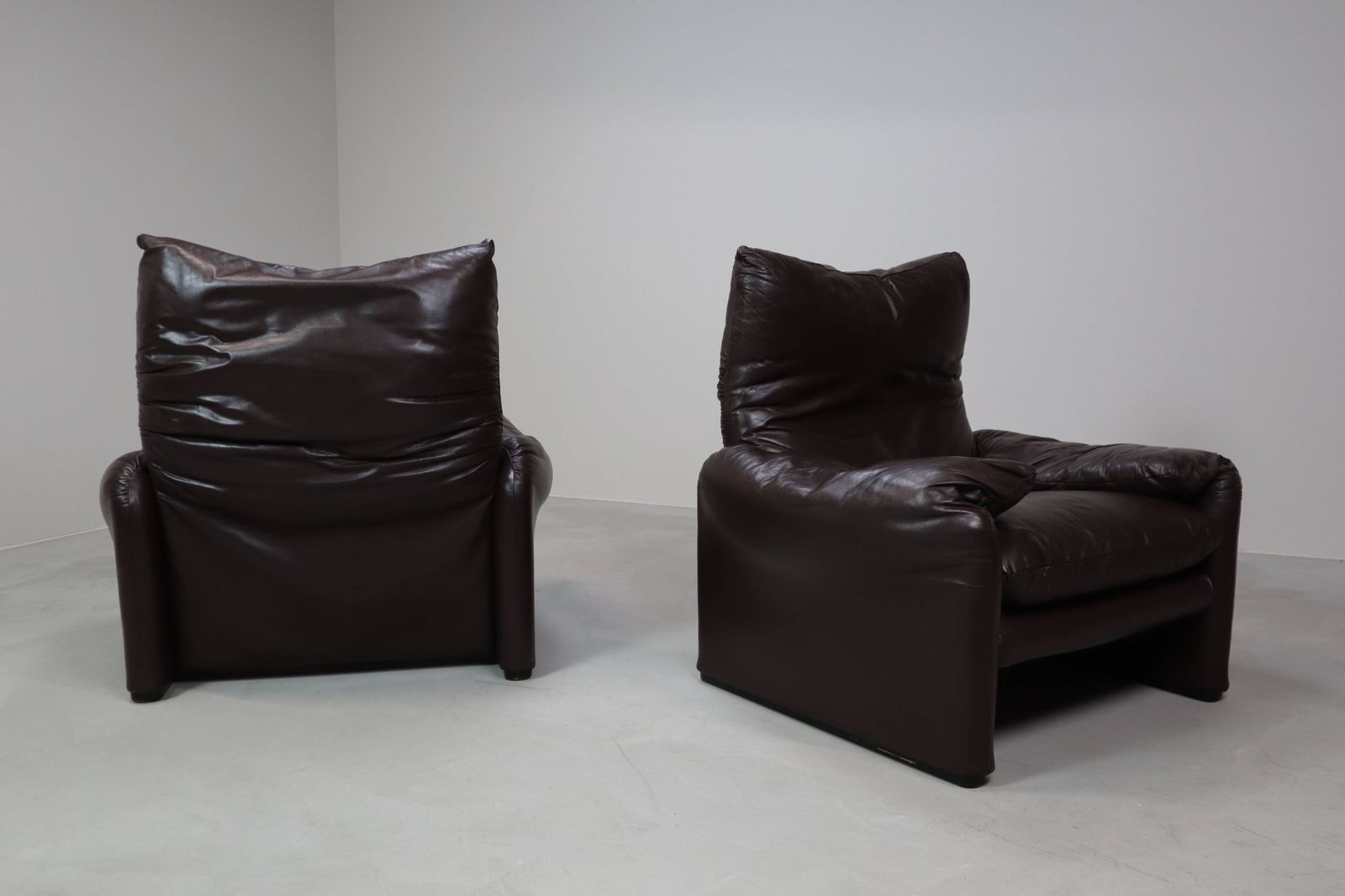 Pair Of Maralunga Leather Armchairs By Vico Magistretti For Cassina, 1974 photo buy