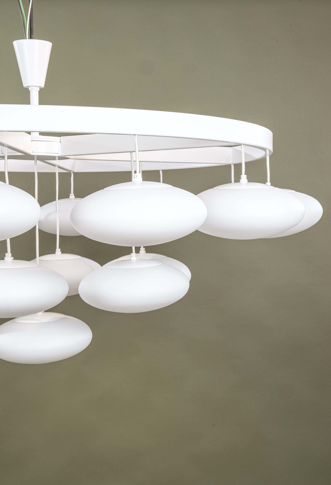 photo vintage Impressive Midcentury Modern Cloud Chandelier From Volksgarten Milchhalle Vienna