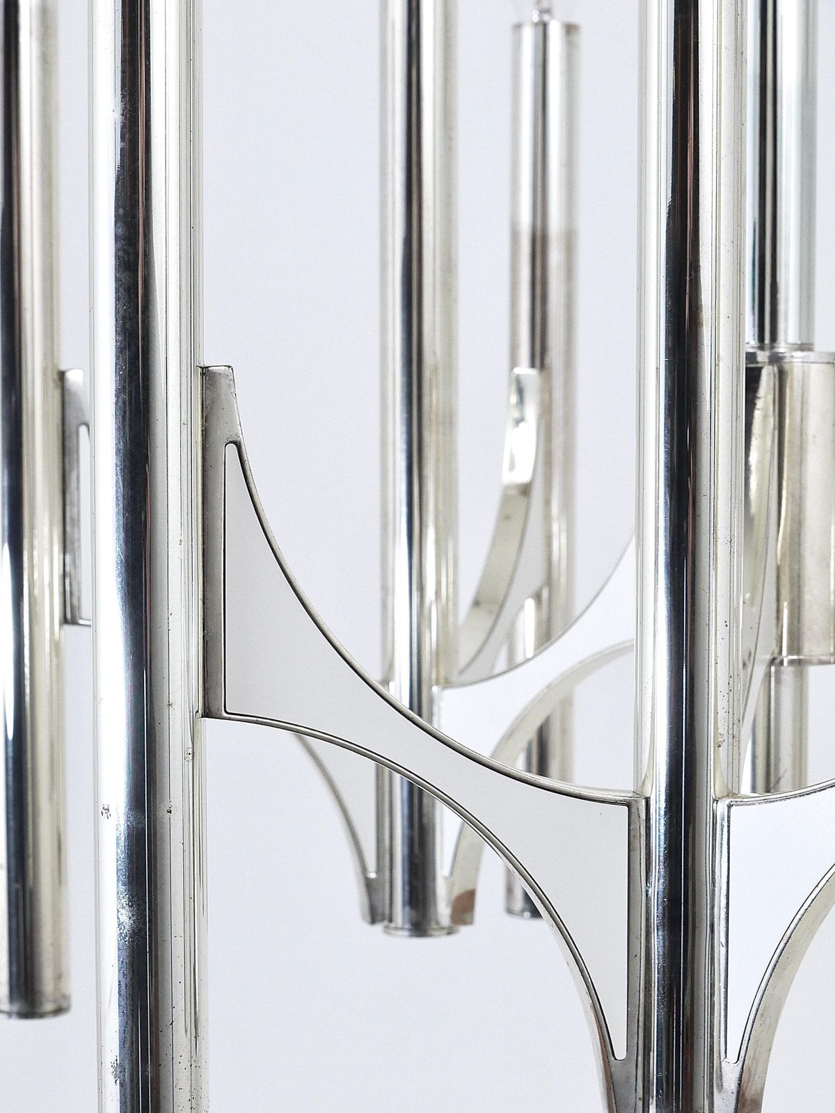 photo vinterior Gaetano Sciolari Sirius Silver Plated Mid Century Chandelier, Lightolier, Italy