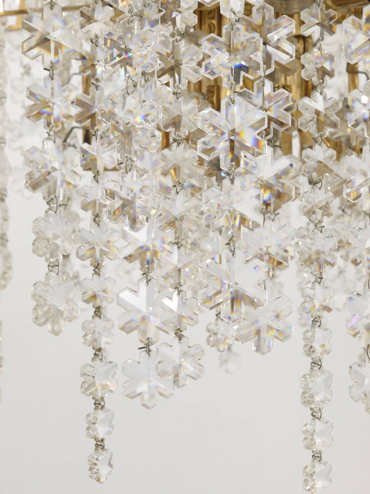 Bakalowits Vienna Gold Plated Snowflake Crystal Glass Brass Chandelier, 1970s photo 2983.0
