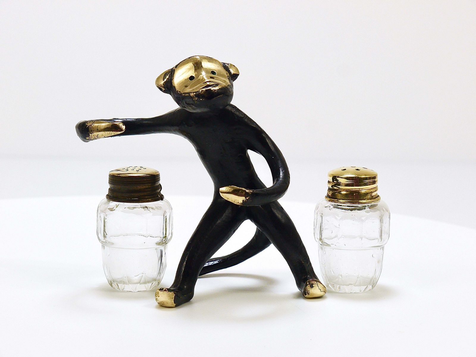 Walter Bosse Monkey Salt And Pepper Shakers Set, Herta Baller, Austria, 1950s photo 605.0