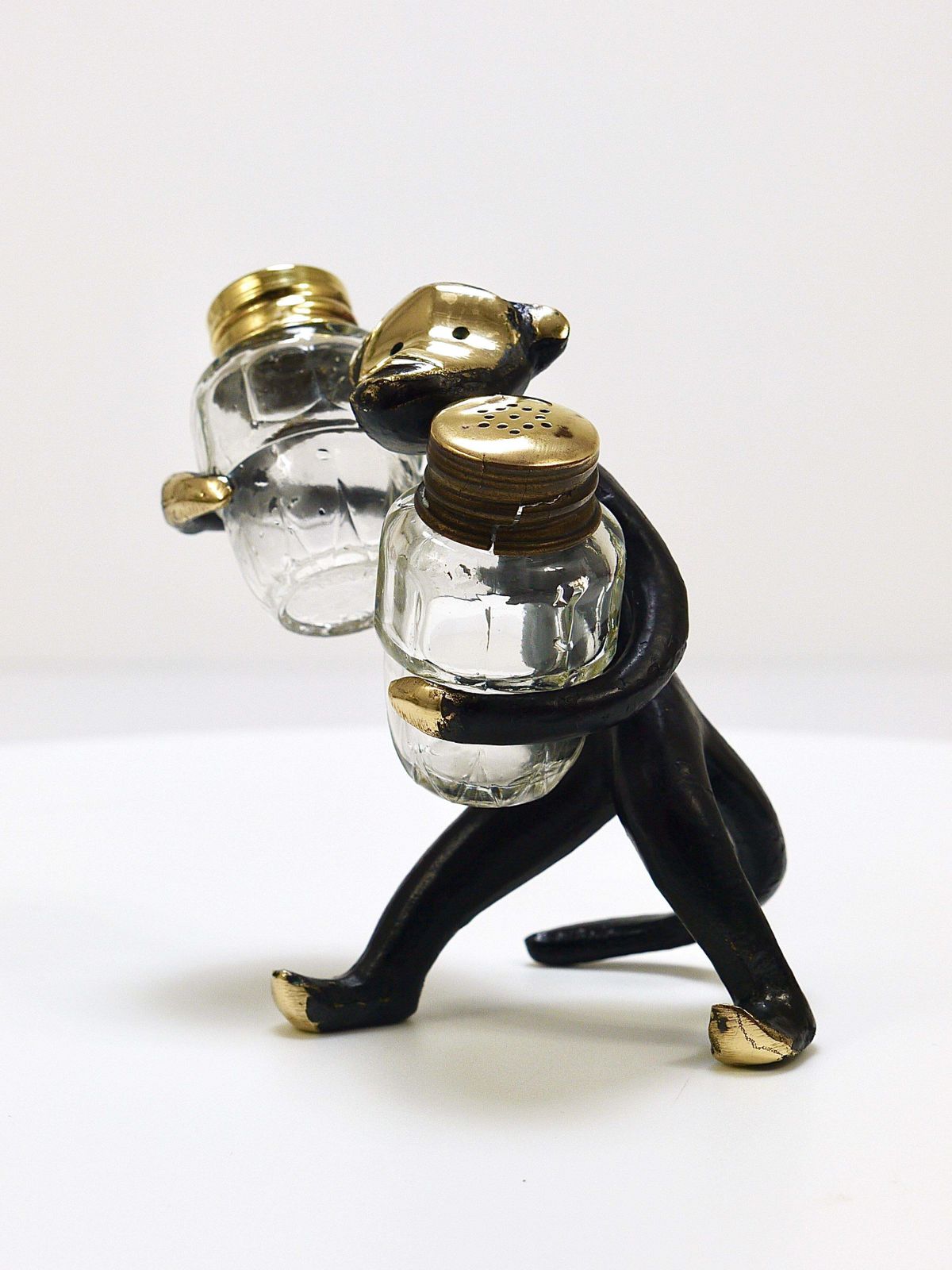 605.0 Walter Bosse Monkey Salt And Pepper Shakers Set, Herta Baller, Austria, 1950s photo