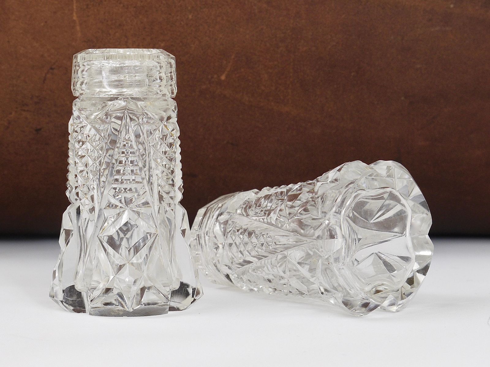 French Art Nouveau Salt & Pepper Shakers, Facetted Crystal Glass From The 1920s photo 258.0