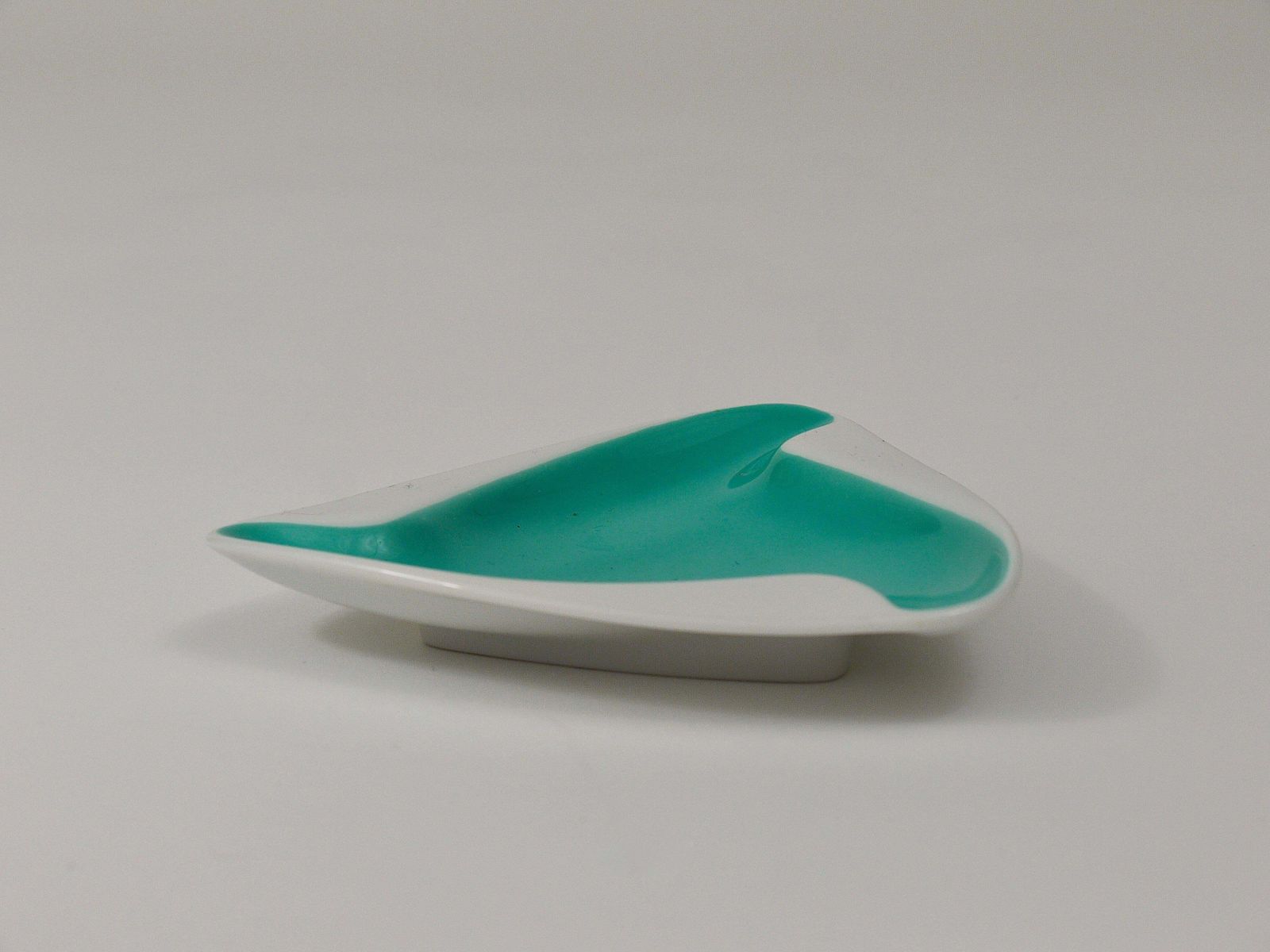 Augarten Vienna Turquoise Midcentury Fine Porcelaine Ashtray, Austria, 1950s photo 193.0