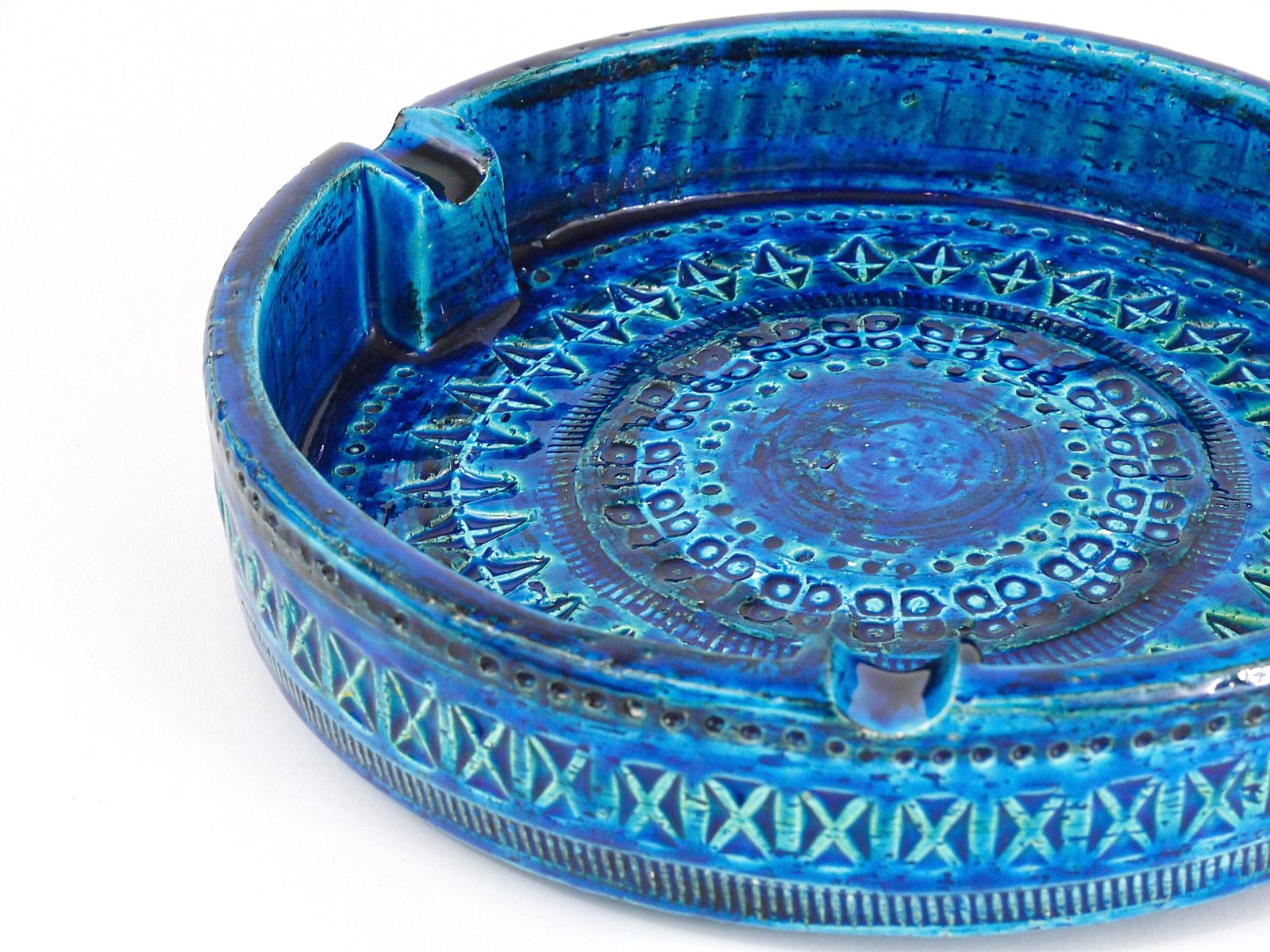 Aldo Londi Bitossi Very Large Round Rimini Blue Glazed Midcentury Ashtray, 1950s photo furniture