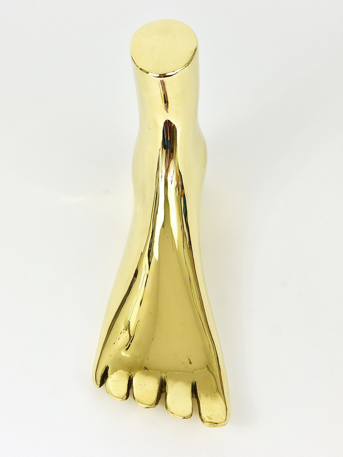 photo vintage Carl Auböck Monumental Lifesize Brass Foot Sculpture, Werkstätte Auböck, Austria