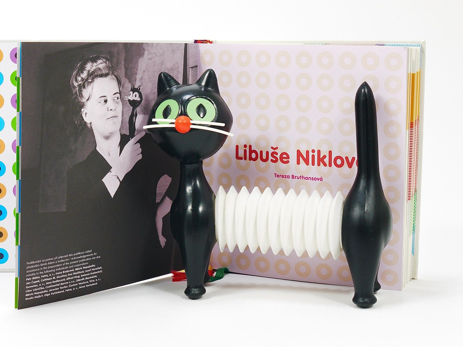 Libuse Niklova Accordion Squeaky Toy Cat „Tomcat“ By Fatra, Czechoslovakia 1960s photo furniture