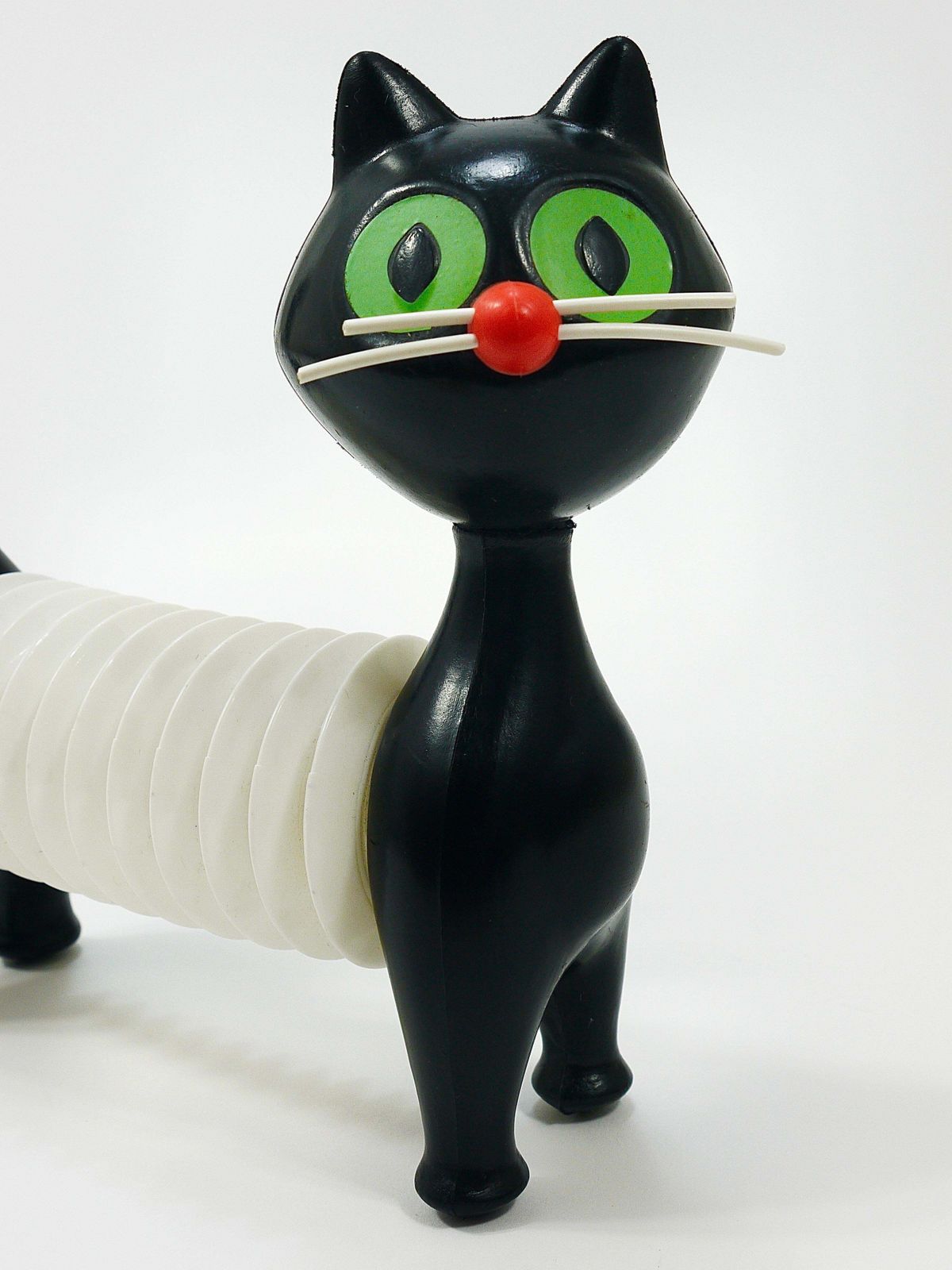 photo vinterior Libuse Niklova Accordion Squeaky Toy Cat „Tomcat“ By Fatra, Czechoslovakia 1960s