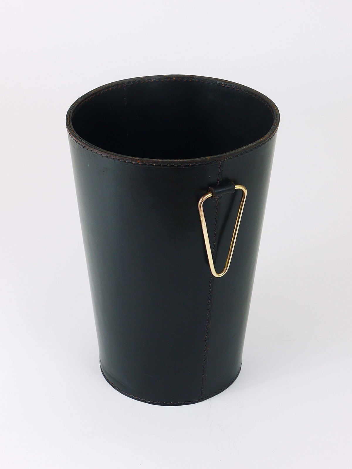 photo vinterior Mid Century Carl Auböck Black Leather & Brass Wastepaper Basket, Austria, 1950s
