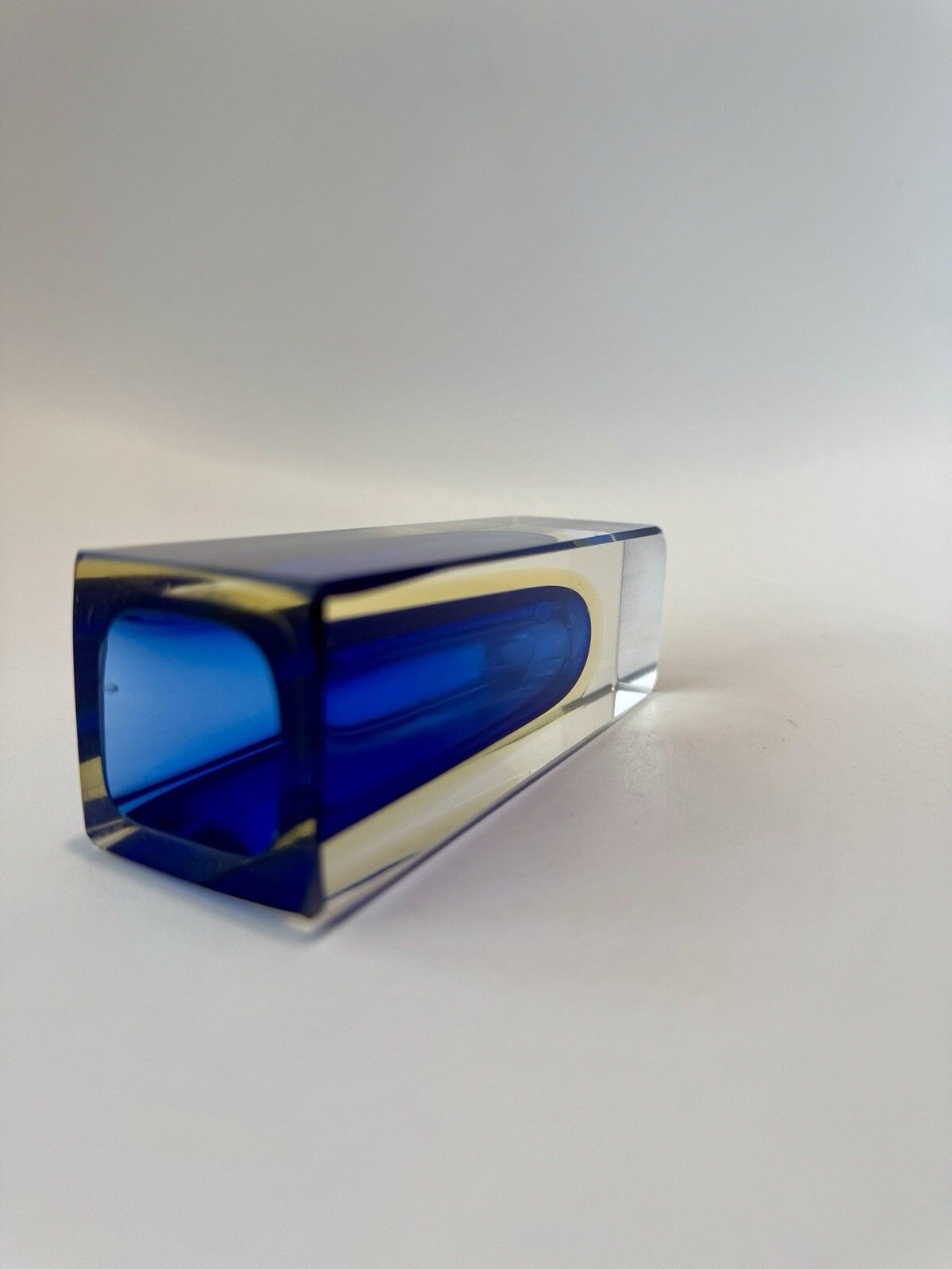 100.0 Beautiful Murano Faceted Cobalt Blue & Pale Amber Sommerso Glass Block Vase photo