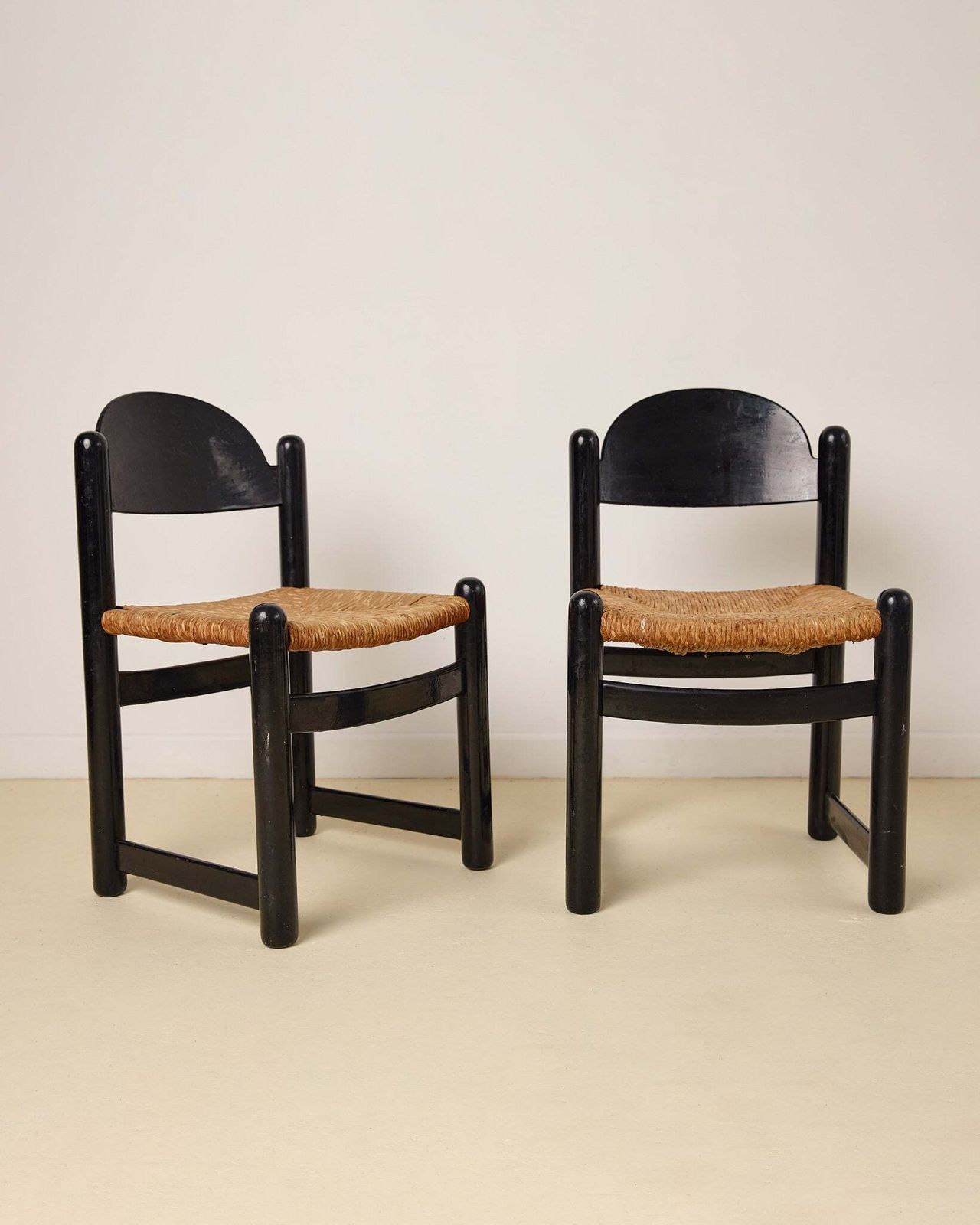 Padova Chairs By Hank Lowenstein Set Of X2