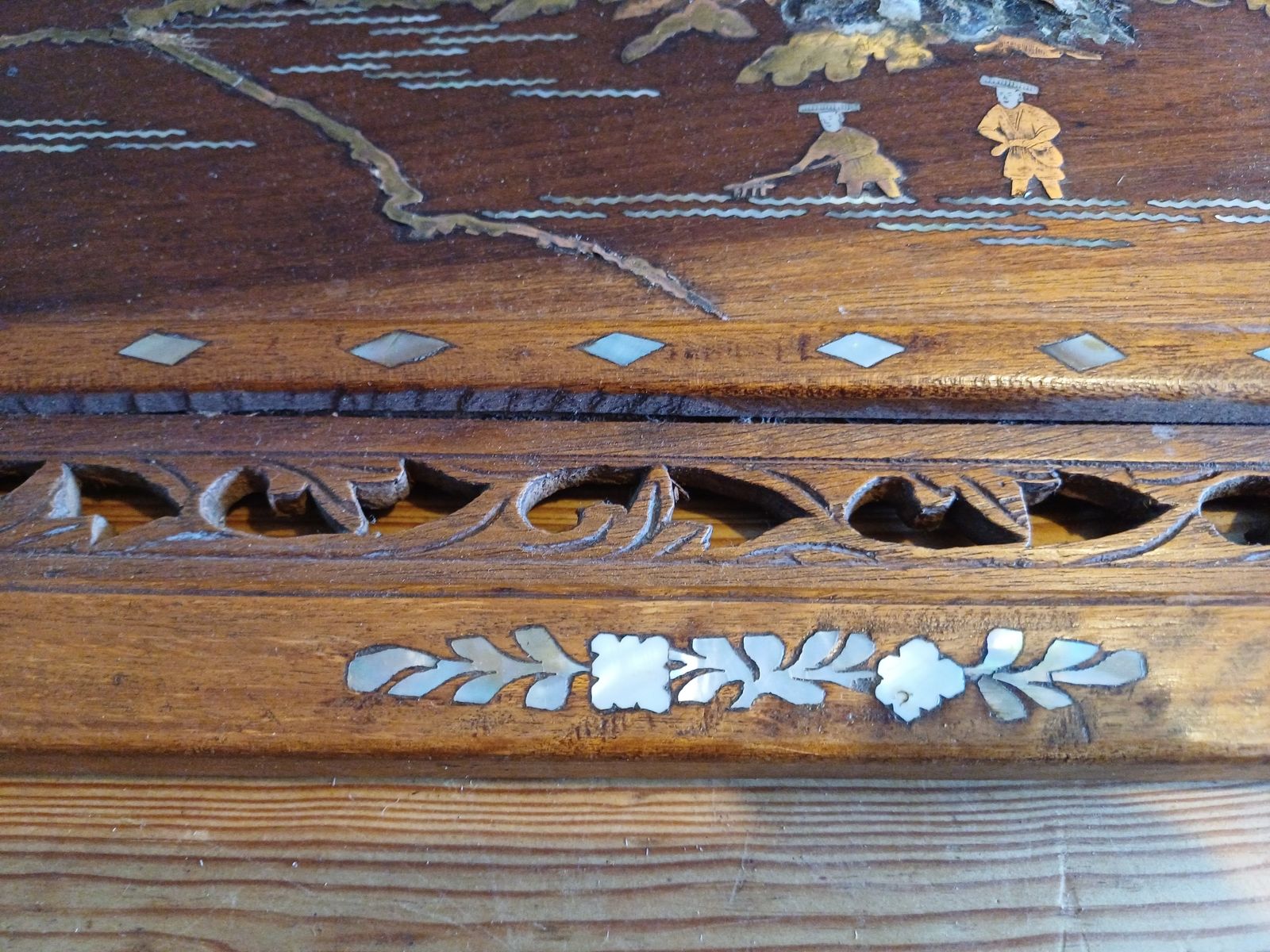 photo buy 2 Japanese Wood, Brass And Mother Of Pearl Panel Paintings