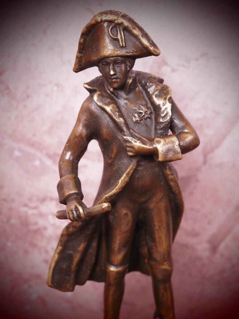 Antique Bronze Napoleon Figurine – Perfect Gift For History Lovers And Special Occasions photo for sale