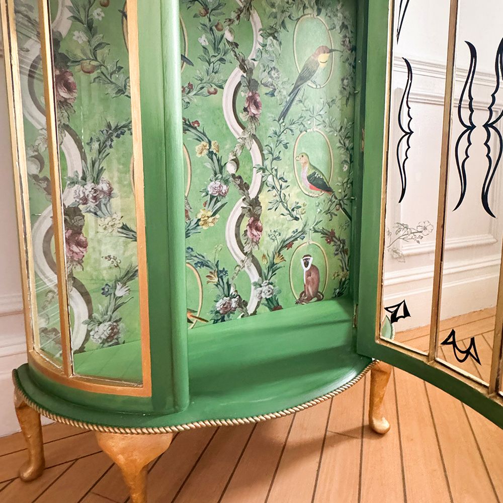 Professionally Finished Paradise Green And Gold Luxury Drinks Cabinet Hand Painted photo 795.0