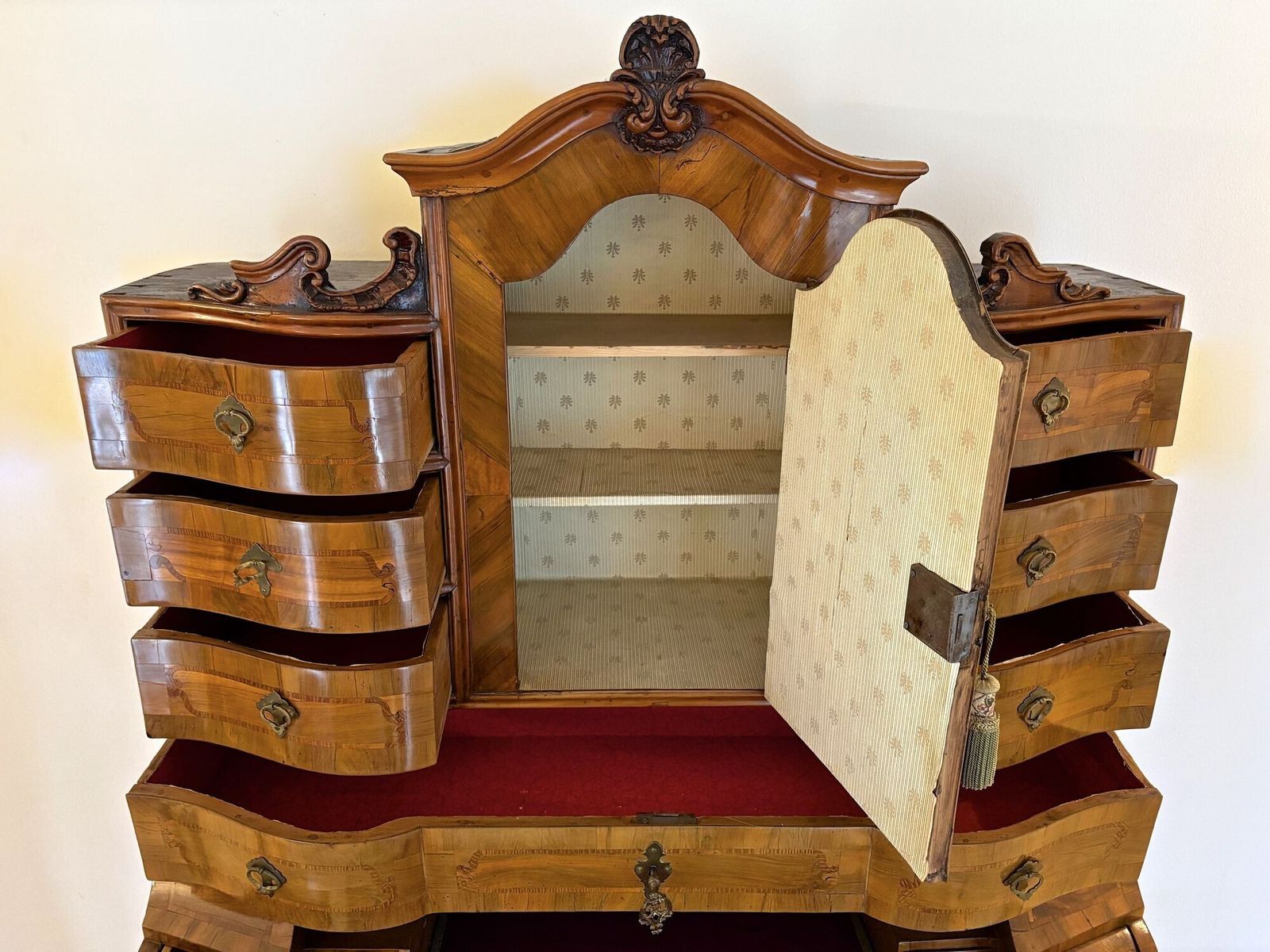 18th Century Austrian Baroque Secretaire/ Bureau Cabinet, Nutwood, At Ca. 1770 photo vinterior