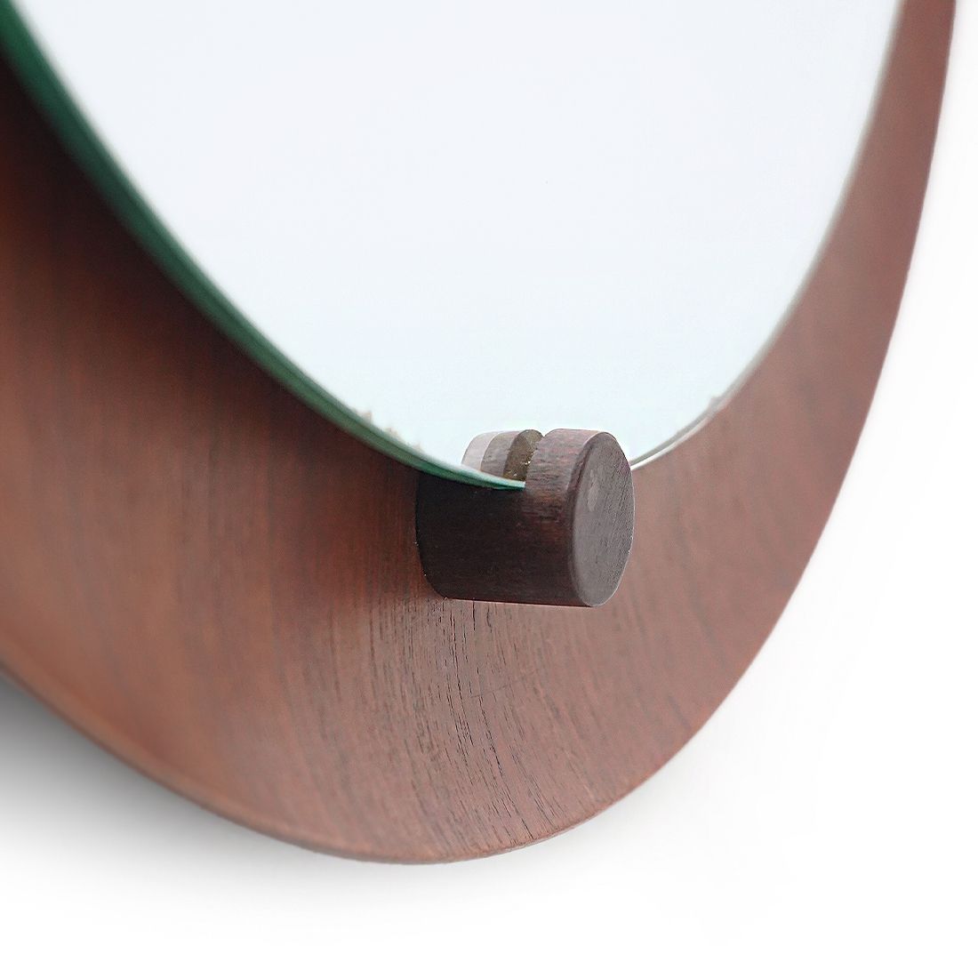 photo furniture Round Mirror In Curved Plywood, 1960s