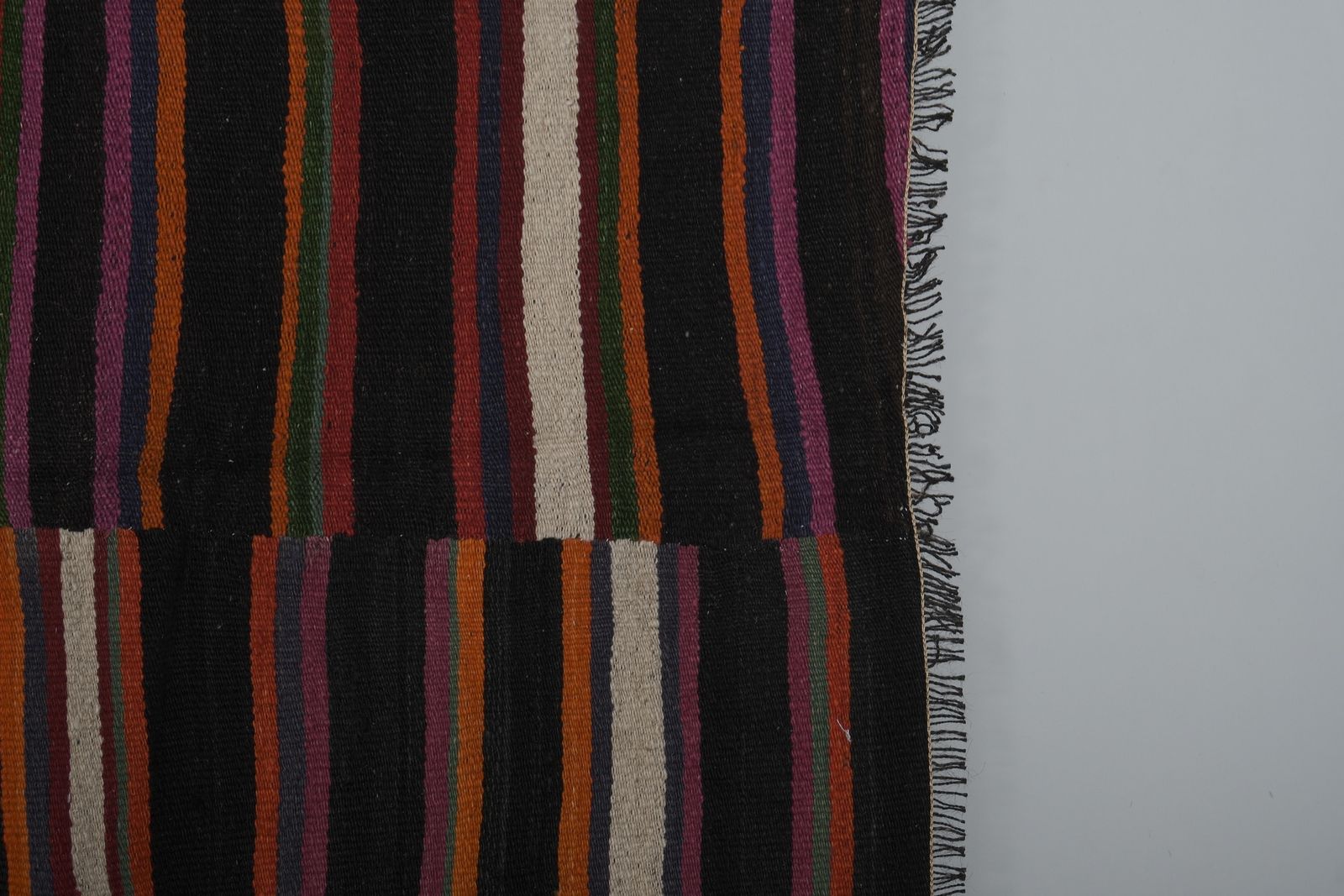 photo furniture Striped Turkish Kilim Rug 9'1'' X 11'1''