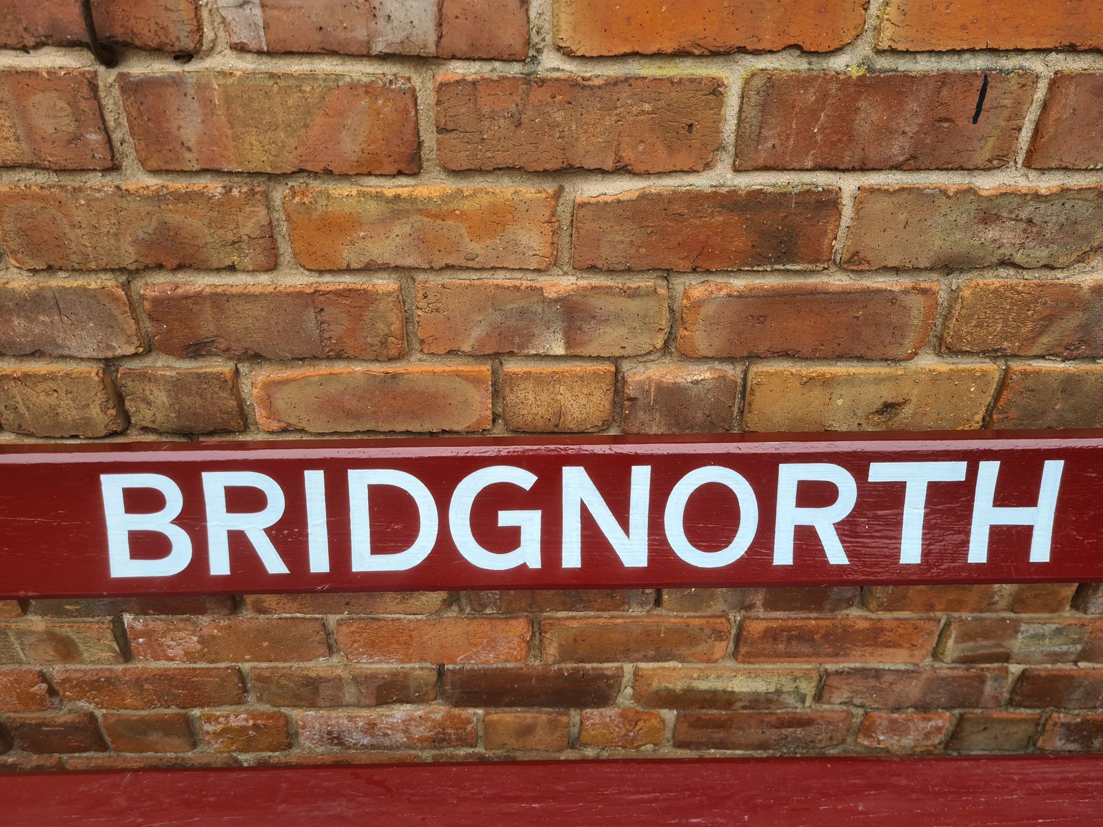 A Lovely Late 19th Or Early 20th Century Railway Station Bench   Bridgnorth photo for sale