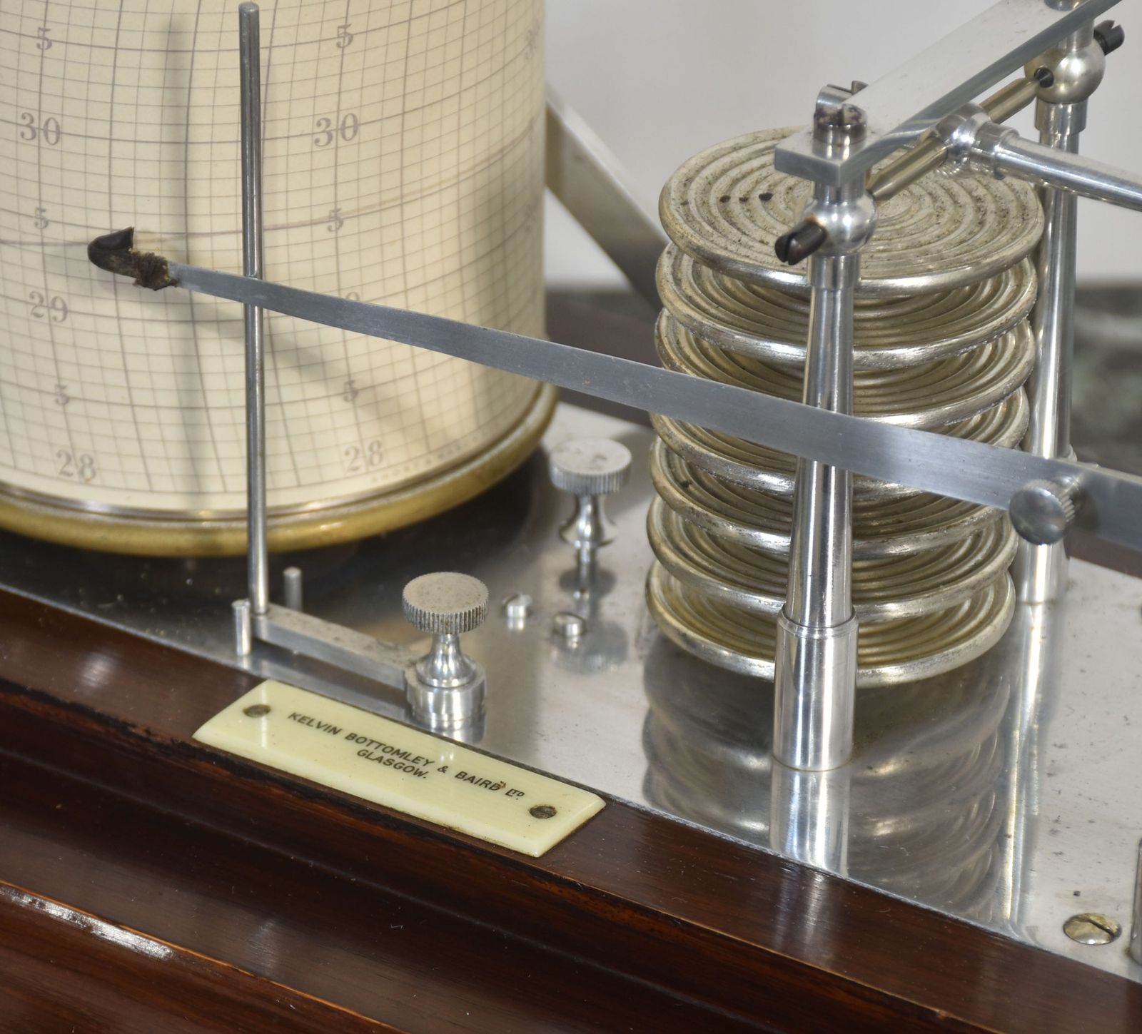 Mahogany Cased Barograph photo 1194.0