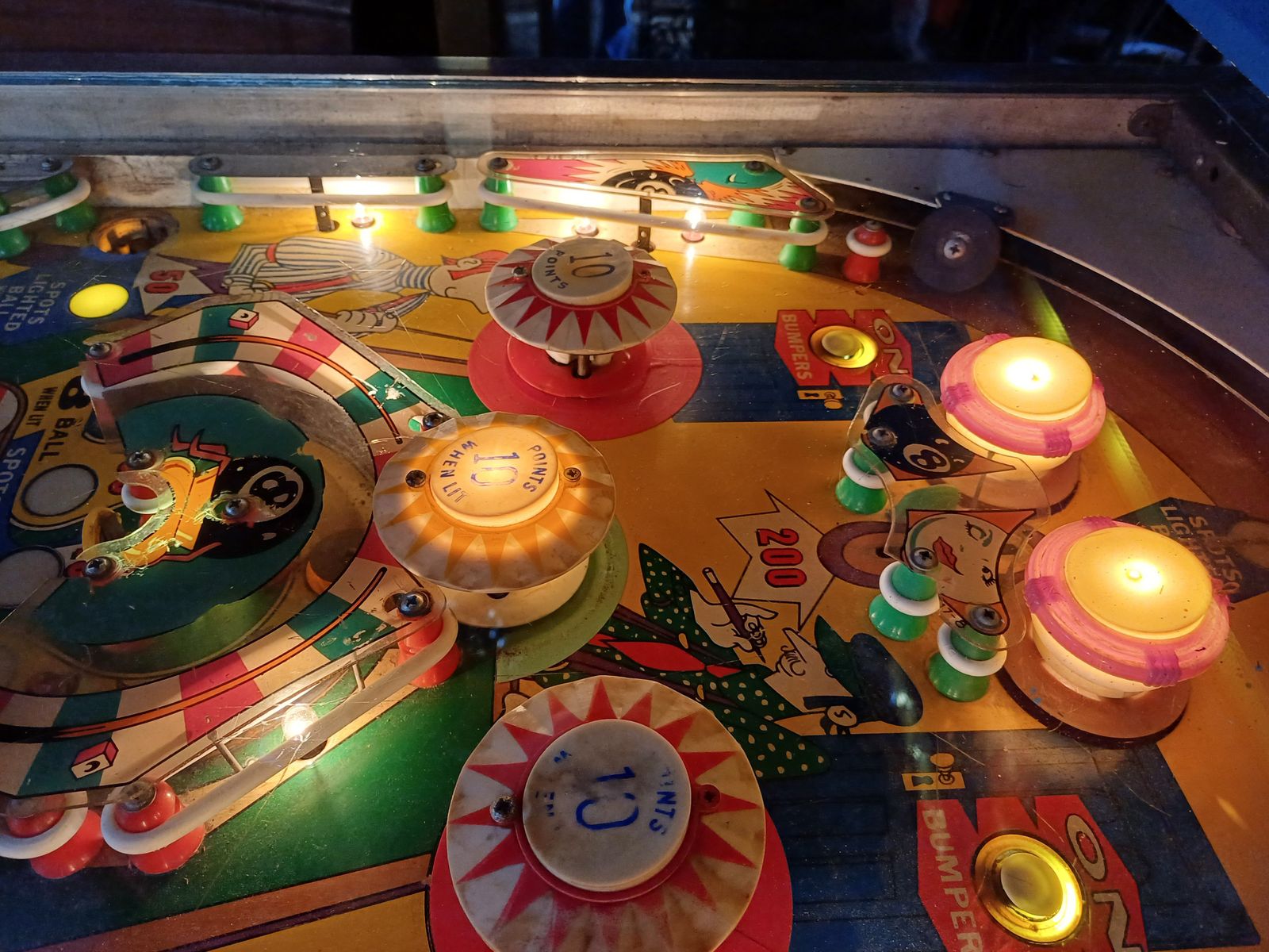 Williams 8 Ball Pinball Machine 1966 photo vinterior