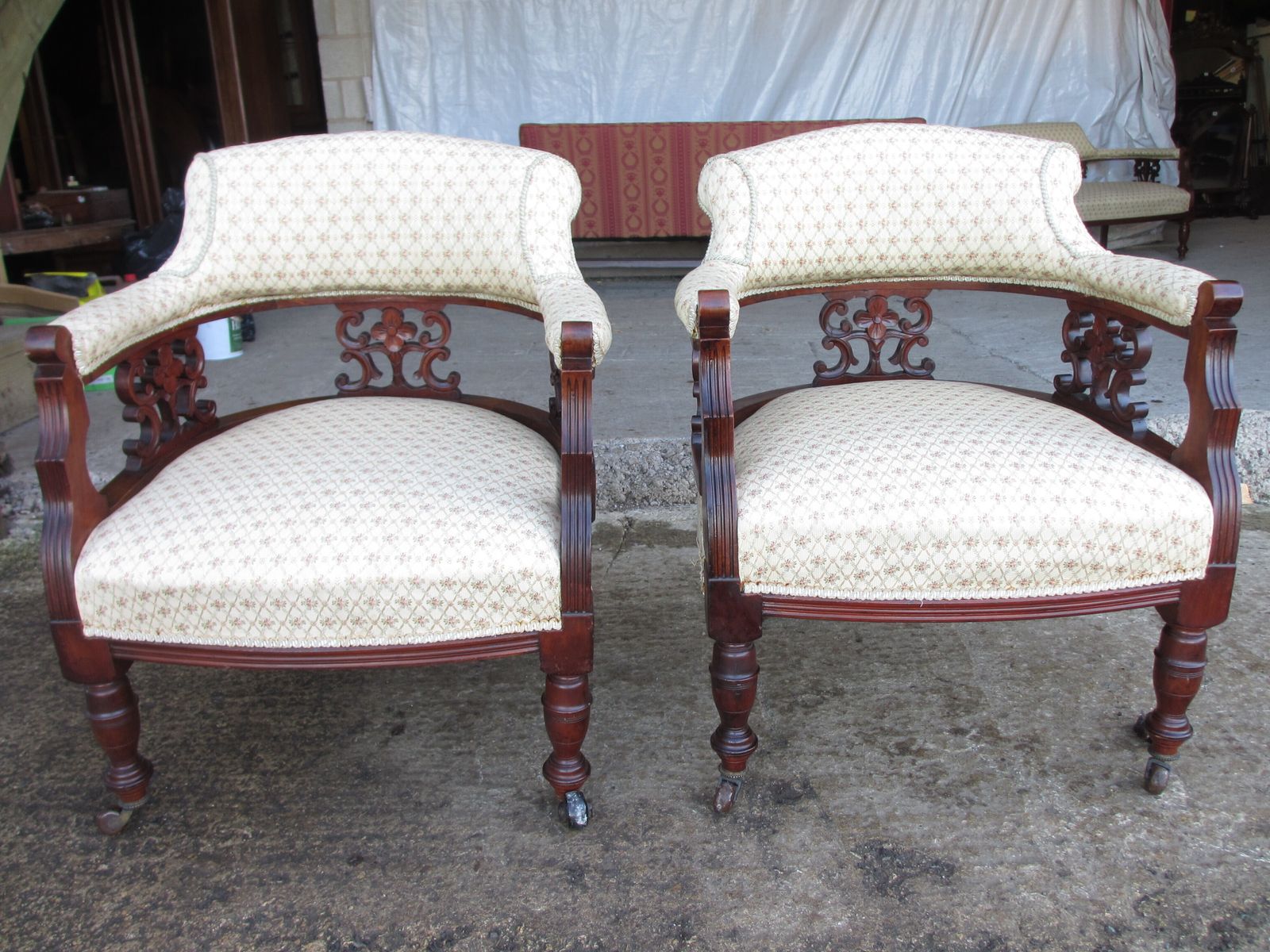 Pair Of Edwardian Mahogany Upholstered Tub Armchairs photo Furniture