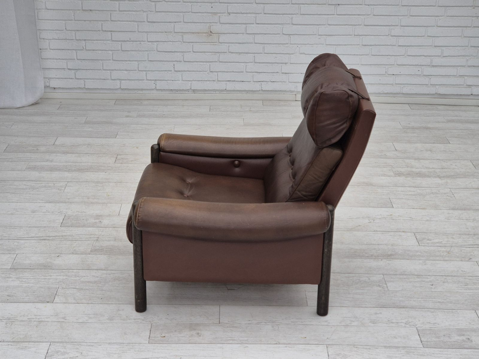 photo furniture 1970s, Danish Armchair, Original Condition, Furniture Leather, Dark Oak Wood.