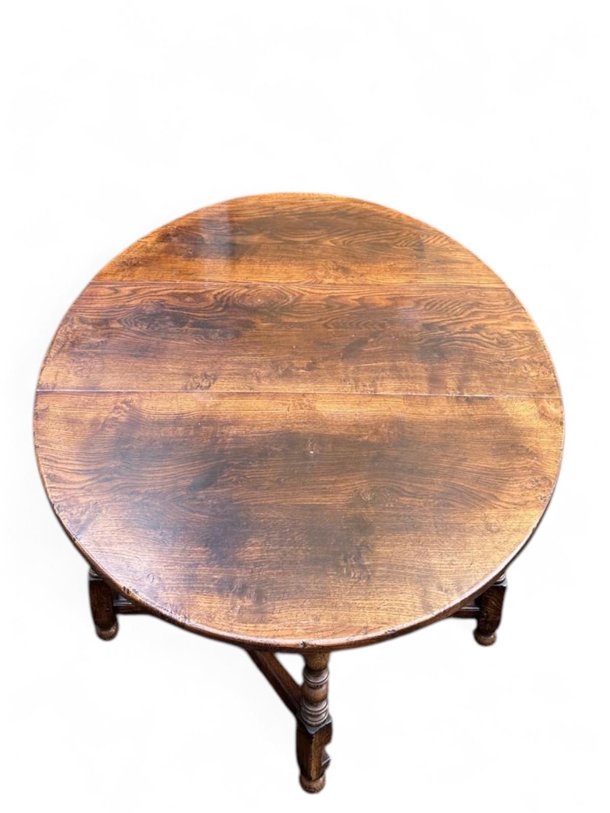 Antique Eighteenth Century Walnut And Oak Gateleg Table / Single Drawer And Gate Leg Drop Leaf C1750 / Seats 4 6 photo for sale