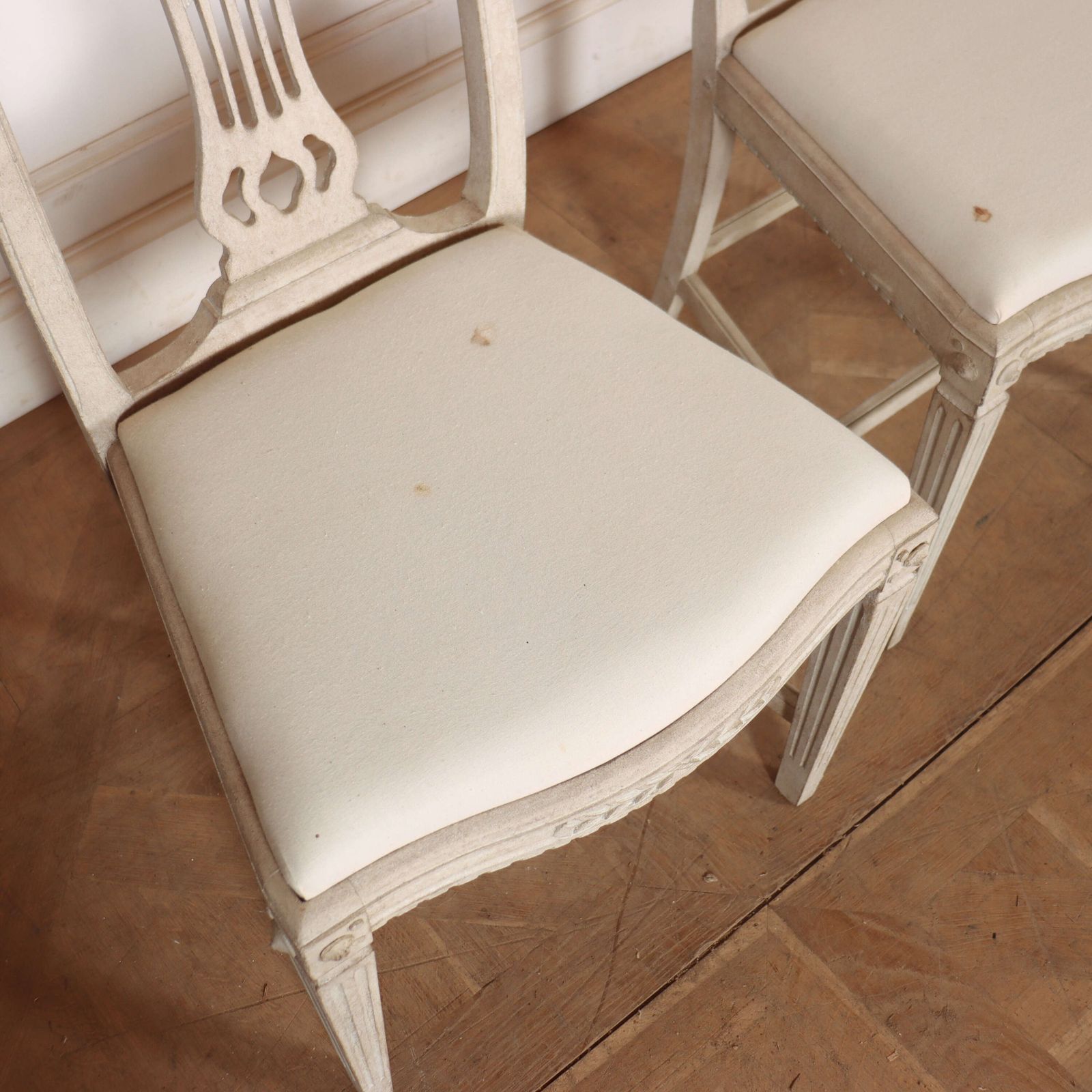 Set Of 6 Gustavian Style Dining Chairs photo vintage