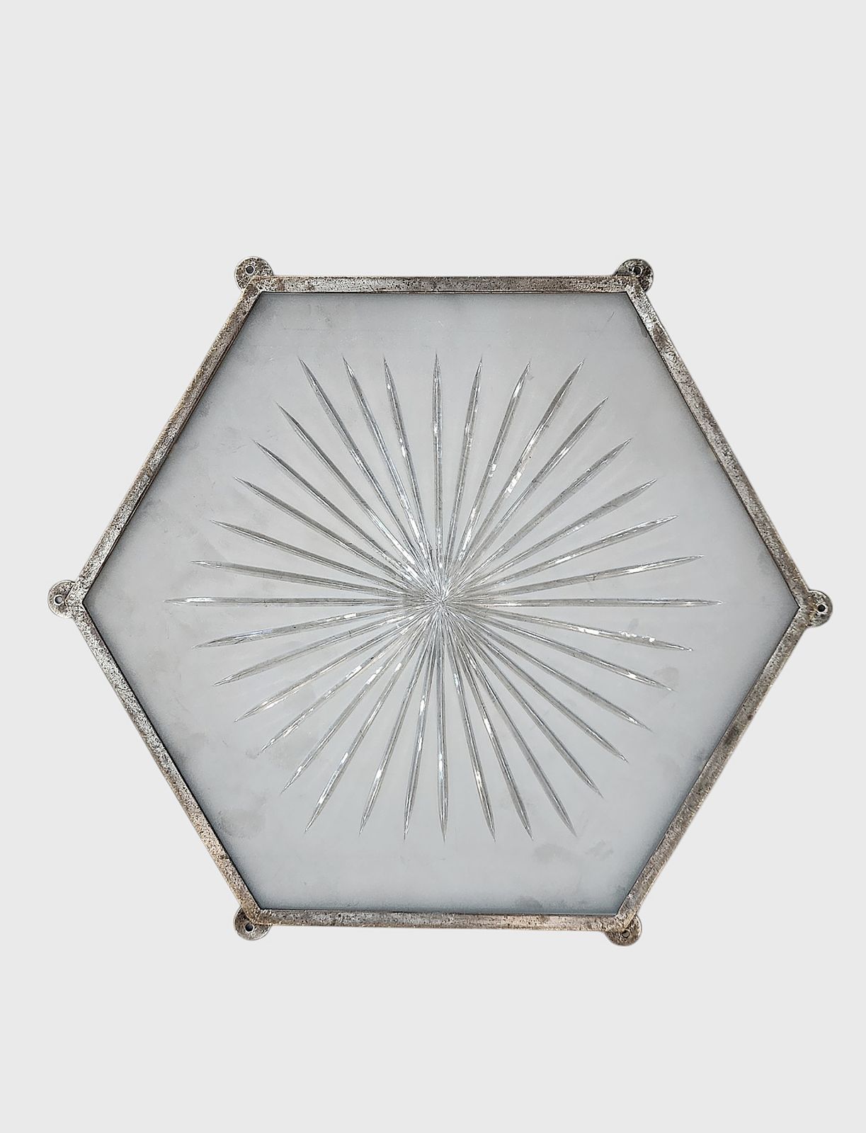photo vinterior 1920s Former Palacio Sudamérica's Art Déco Metal And Glass Lighting Fixture, Uruguay