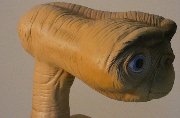 E.T. Big Three Dimensional Statue In Resin And Enamel, 1990s photo vinterior