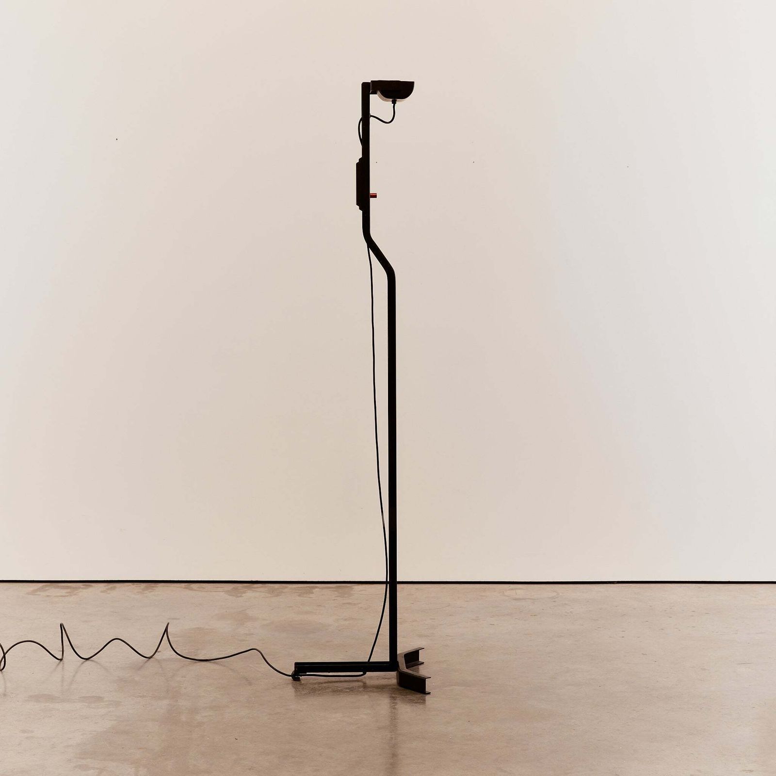 Sirio T Floor Lamp By Kazuhide Takahama For Sirrah photo furniture
