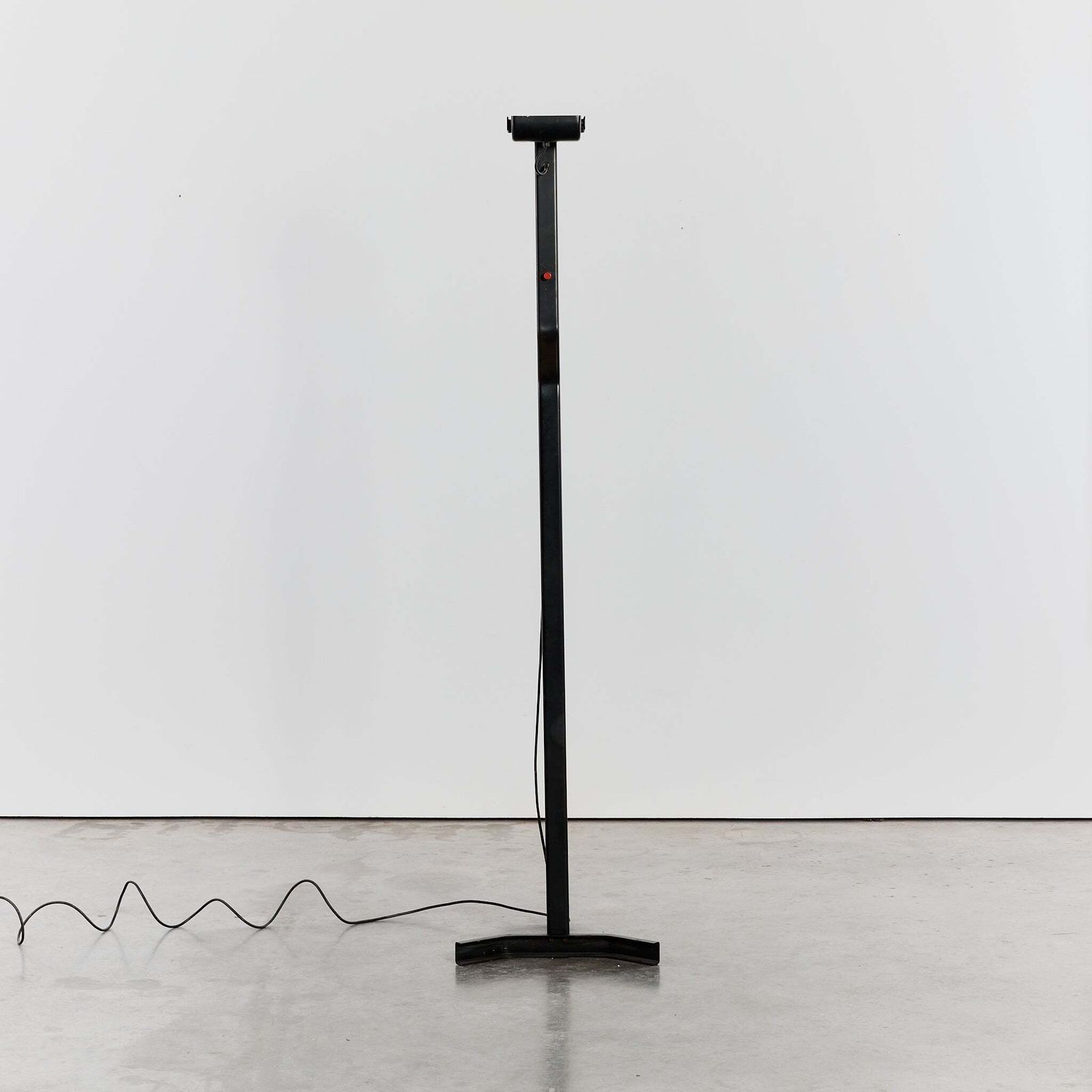 photo for sale Sirio T Floor Lamp By Kazuhide Takahama For Sirrah