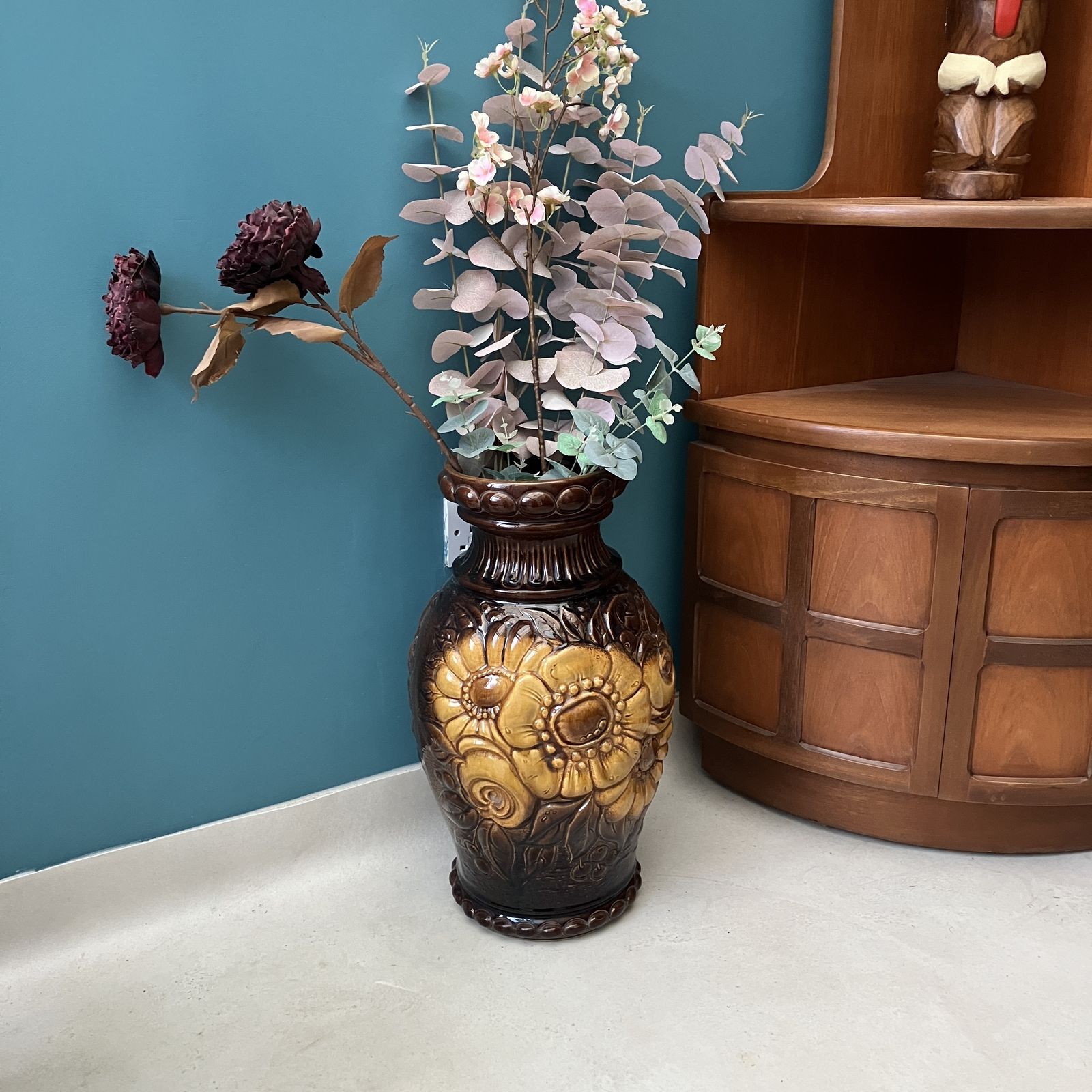 A Large Scheurich Vase Decorated With Sunflowers