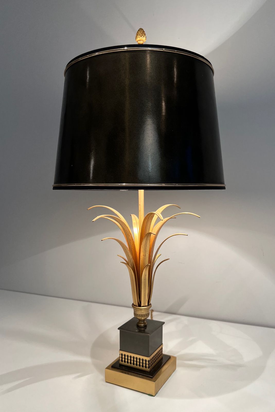 Pineapple Lamp In Gold Metal And Black Lacquer In The Style Of Maison Charles photo for sale