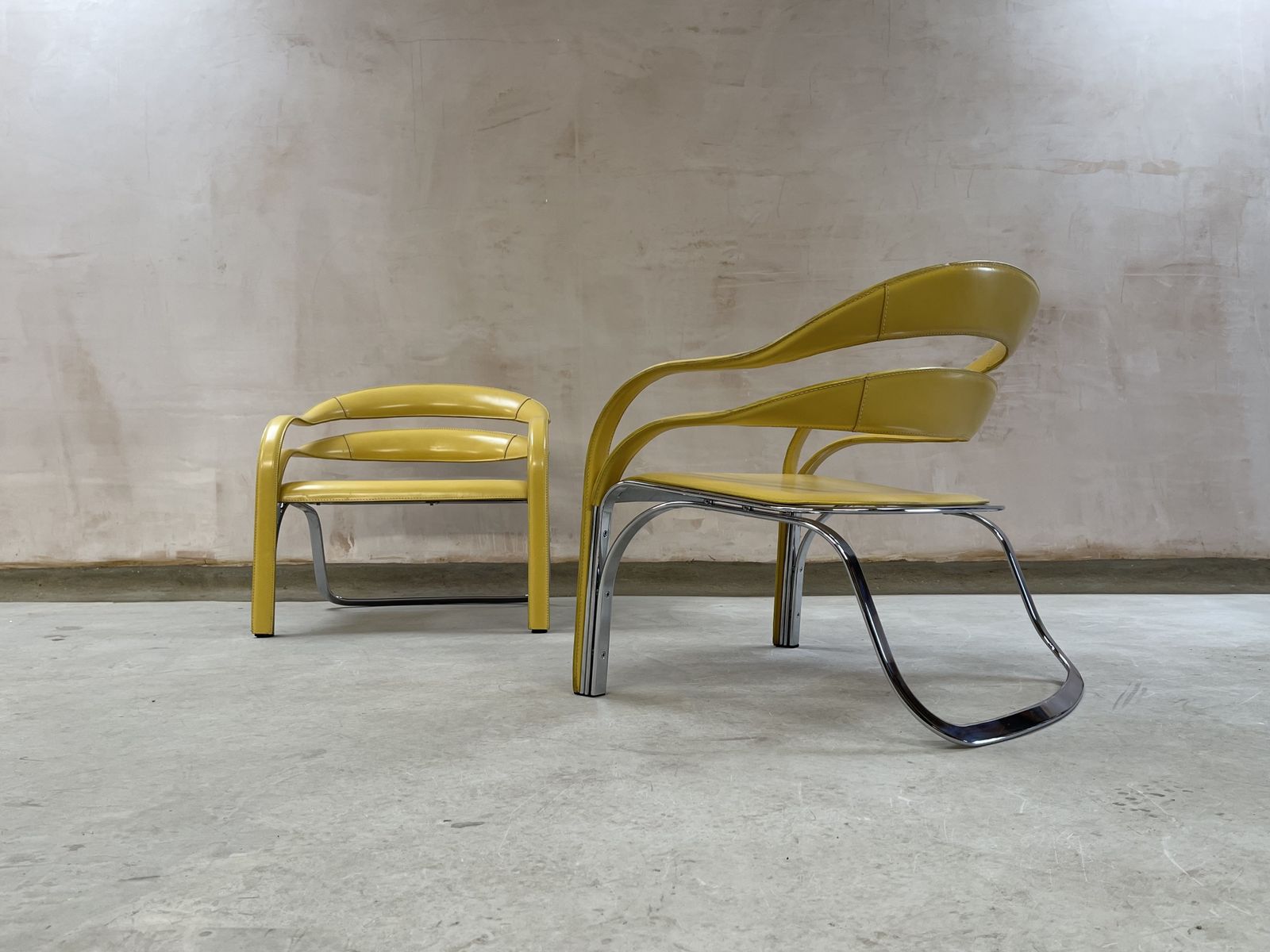 Fetteccini W Chair Pair Vladimir Kagan Armchair Cocktail Accent Statement Chair Yellow photo for sale