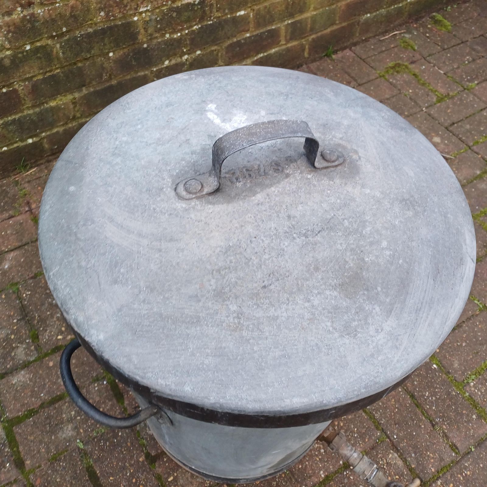 Zinc Agricultural Statement Planter Milk Churn Dairy Equipment Fermentation Vessel photo 325.0